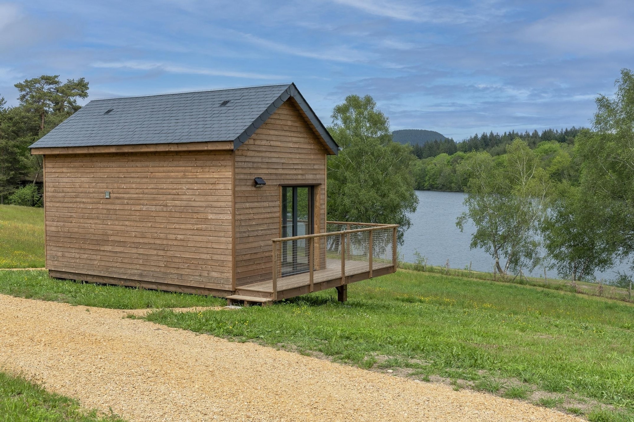 Le Domaine des MonÃ©diÃ¨res - Cabane de charme vue forÃªt 2ad  2enf -12ans - Exterior in summer