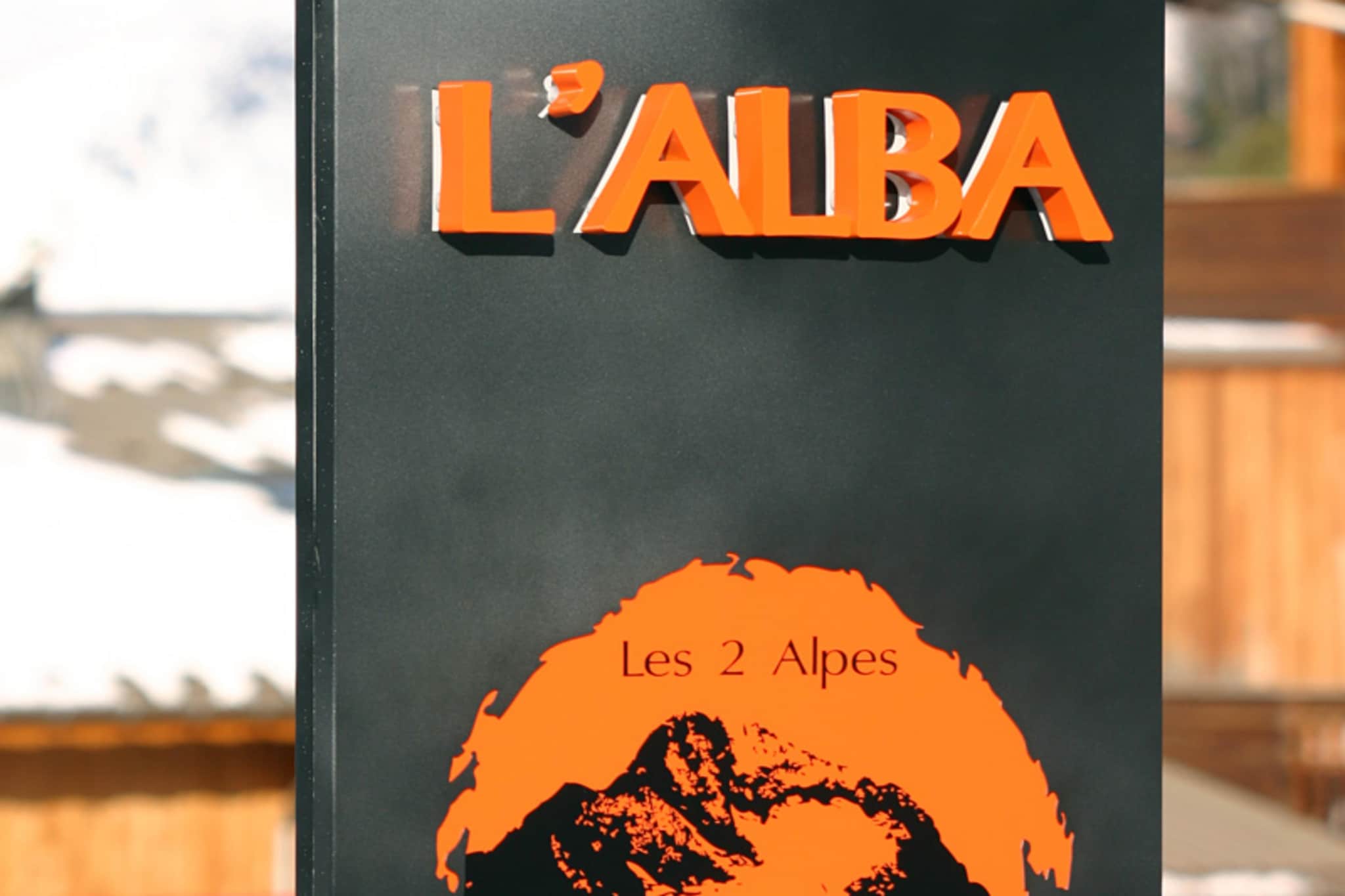 RÃ©sidence l'Alba Appartement 2 piÃ¨ces avec coin nuit 4 personnes - Buitenkant zomer