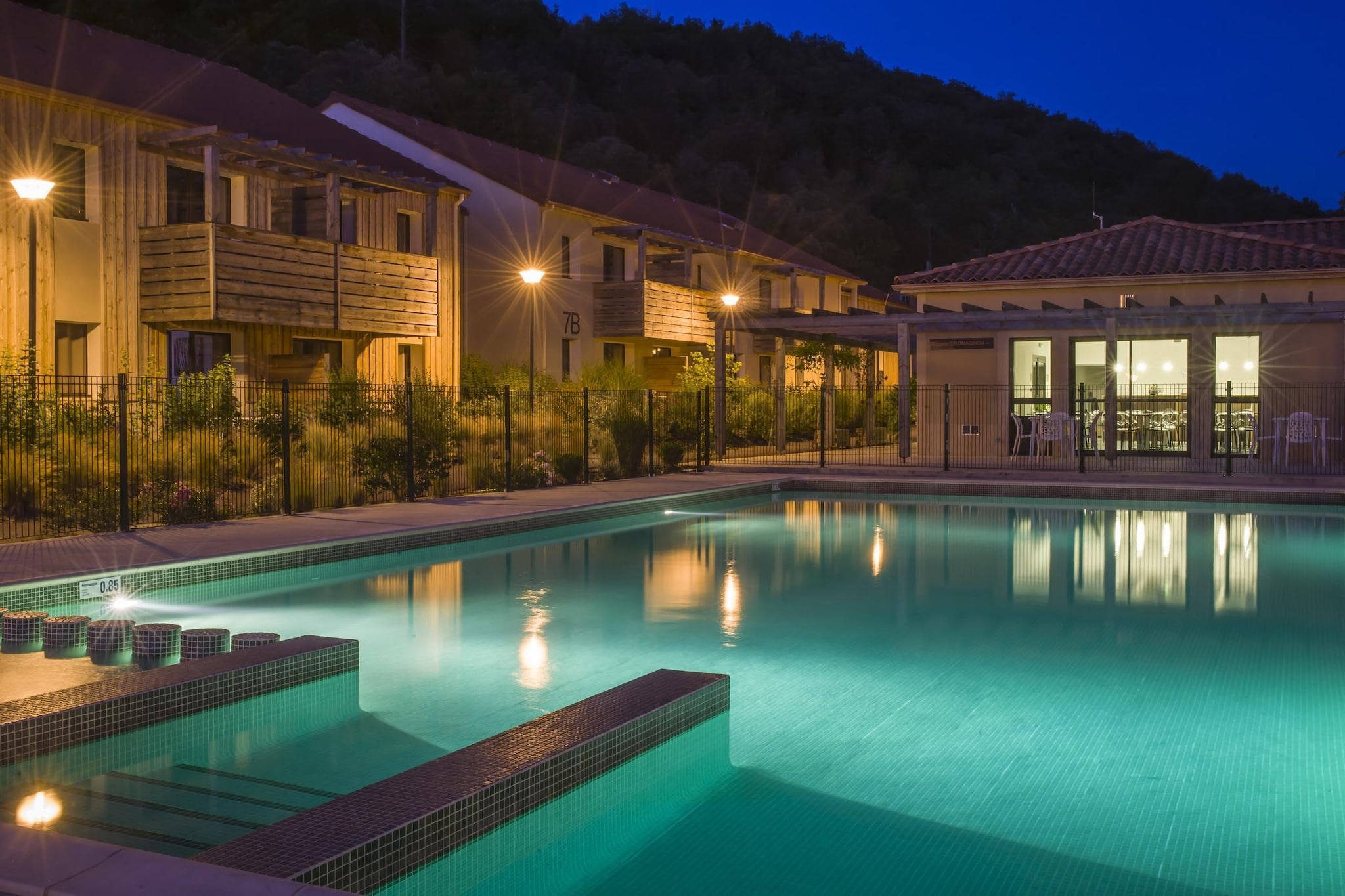 Le Clos du Rocher - Studio avec coin nuit 4 personnes - Schwimmbad