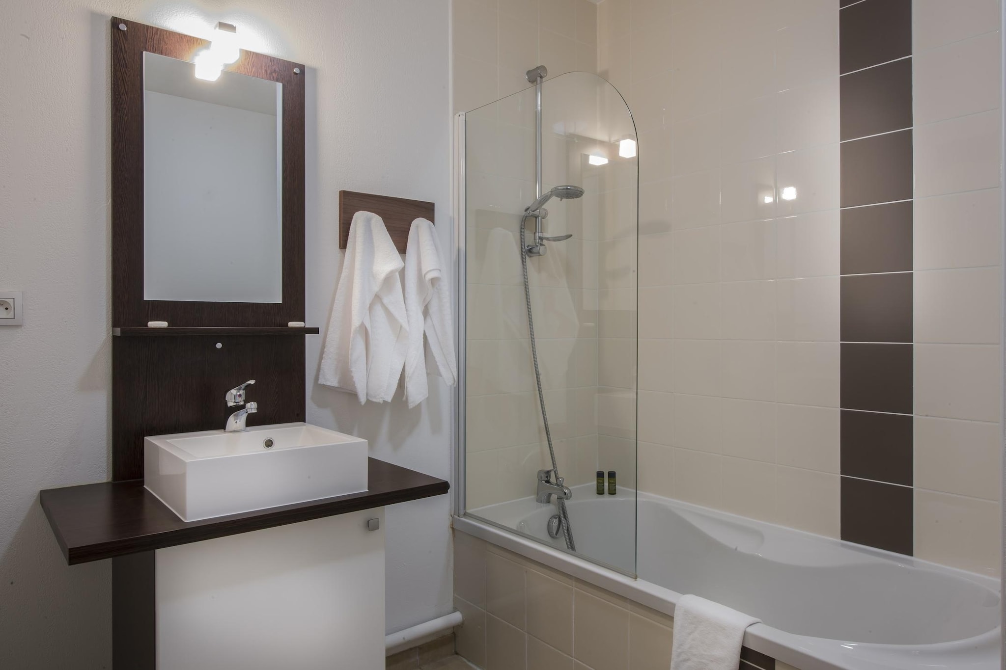 Le Clos du Rocher -Appartement 3 piÃ¨ces 6 personnes - Badezimmer