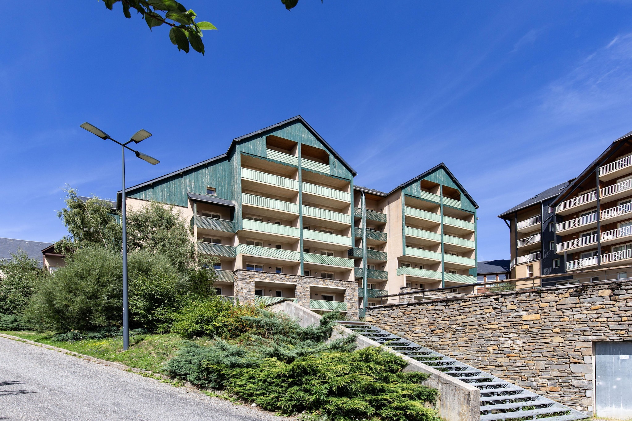 Les Balcons du Soleil-Appartement 2 piÃ¨ces 4 personnes - rÃ©novÃ© - Buitenkant zomer