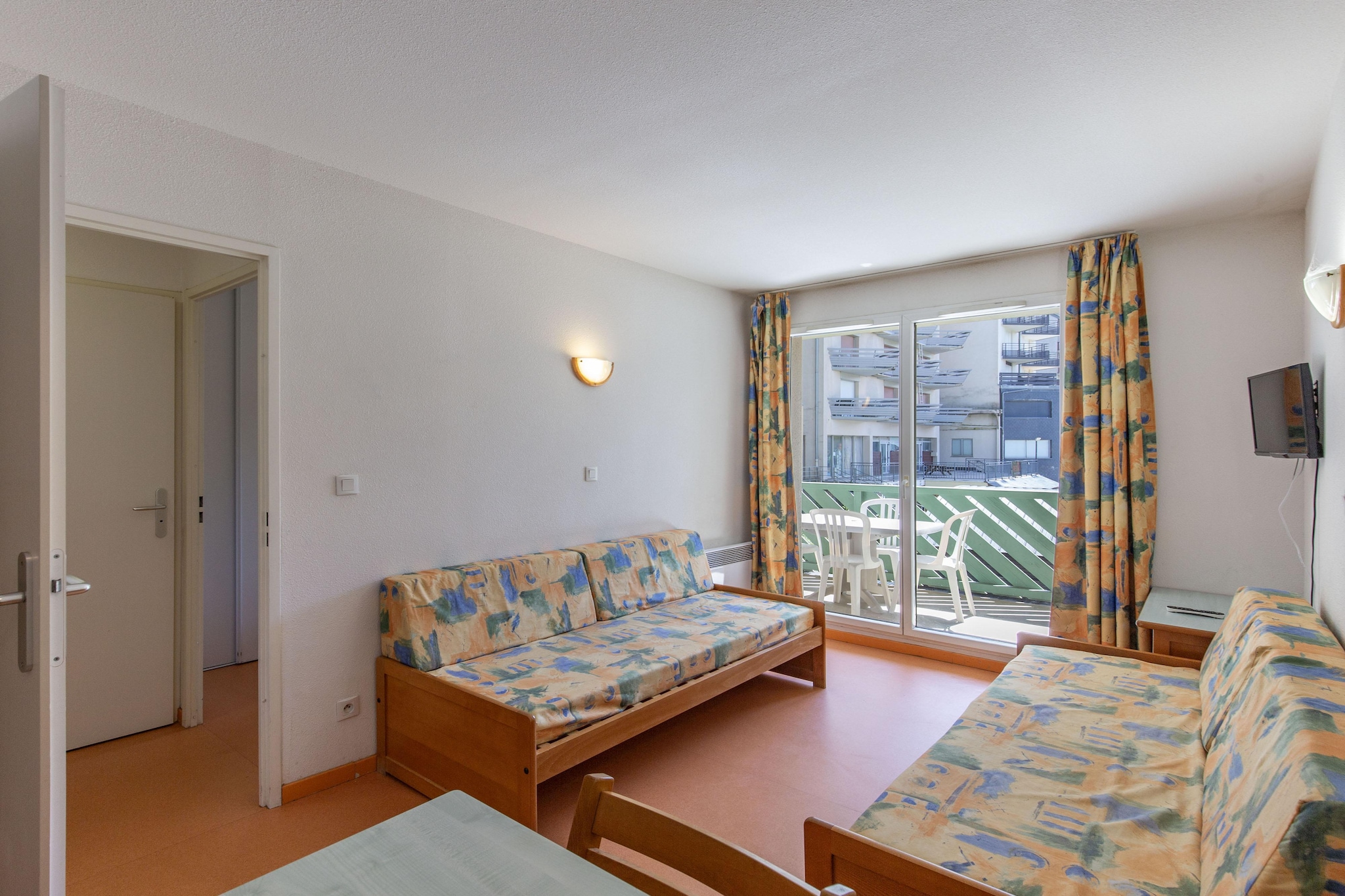 Les Balcons du Soleil-Appartement 2 piÃ¨ces 4 personnes - rÃ©novÃ© - Buitenkant zomer
