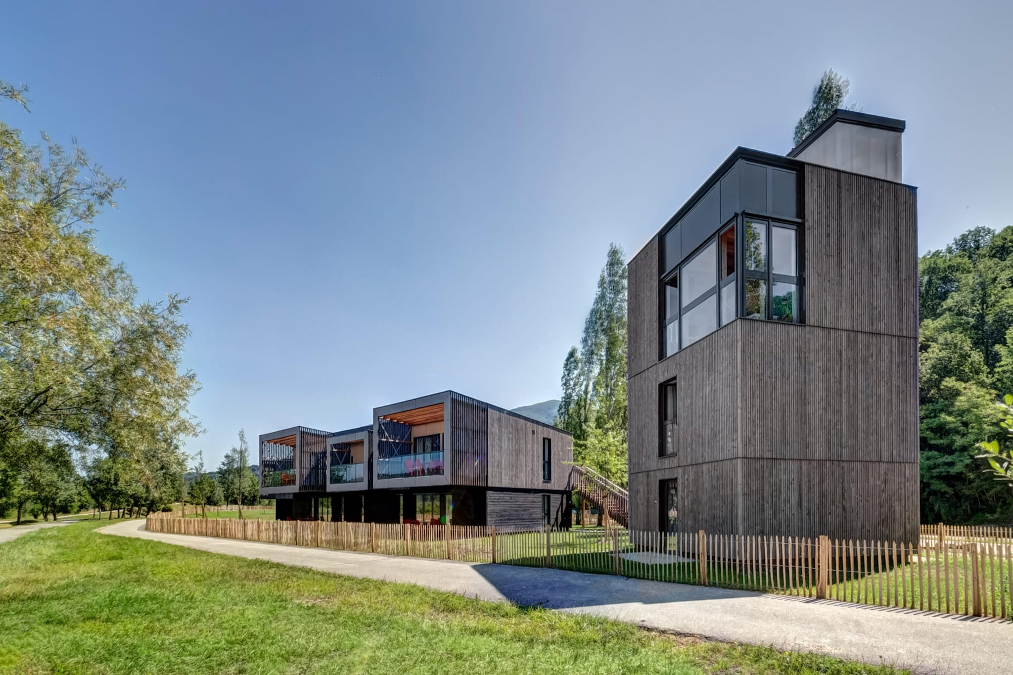 Exterior Summer