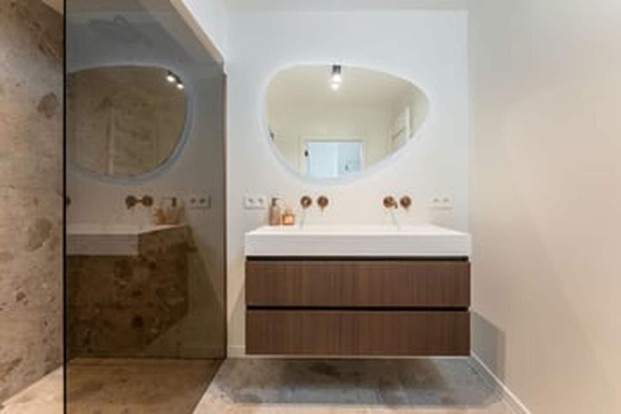 Excelsior 65H - Badezimmer