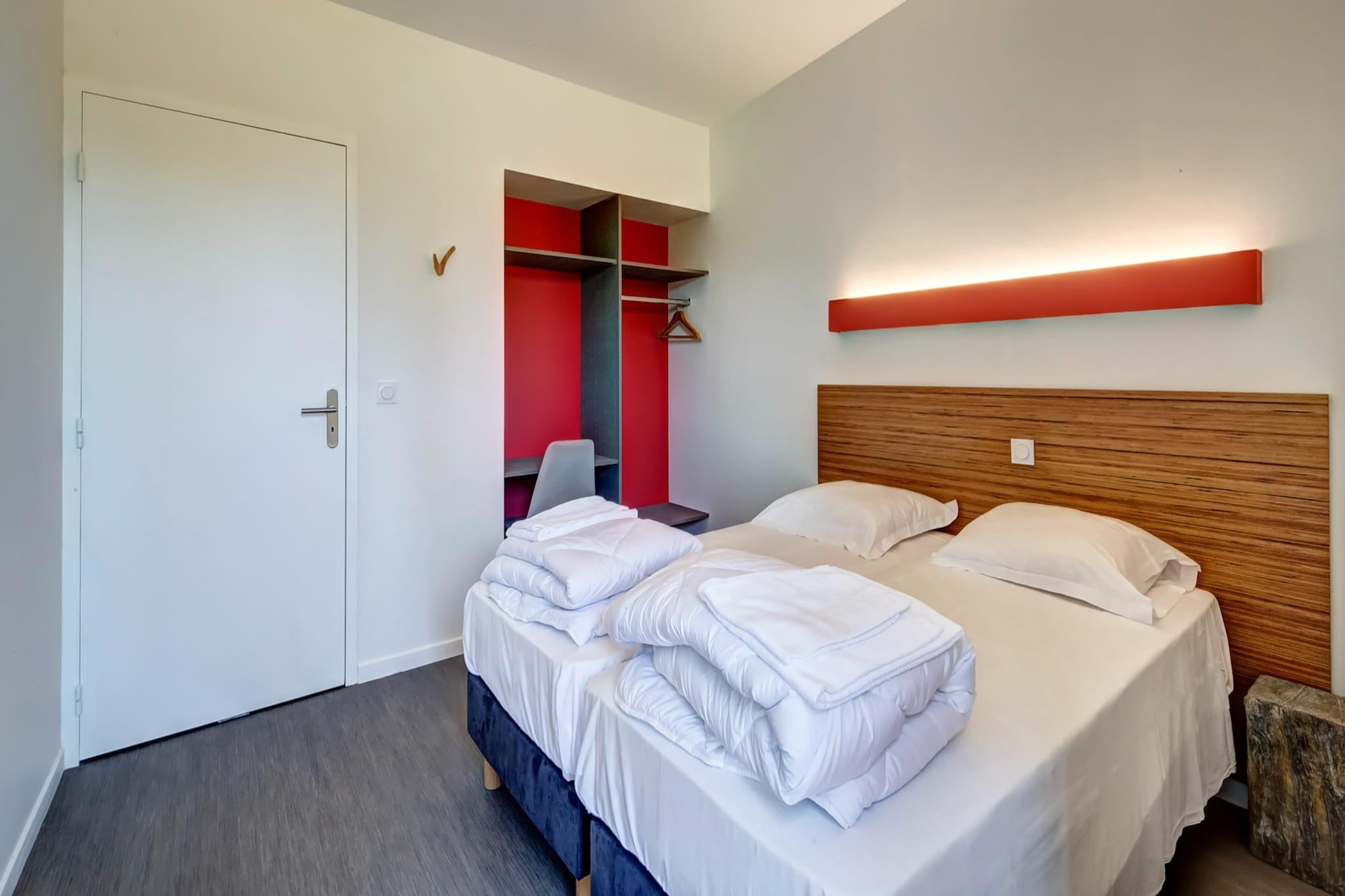 Bed Room