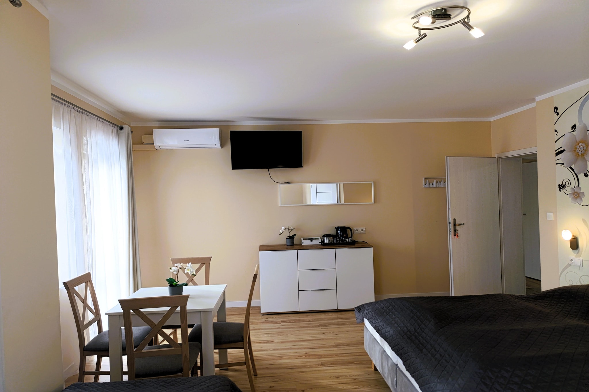 Komfortowy apartament dla 9 osób I piętro - Slaapkamer