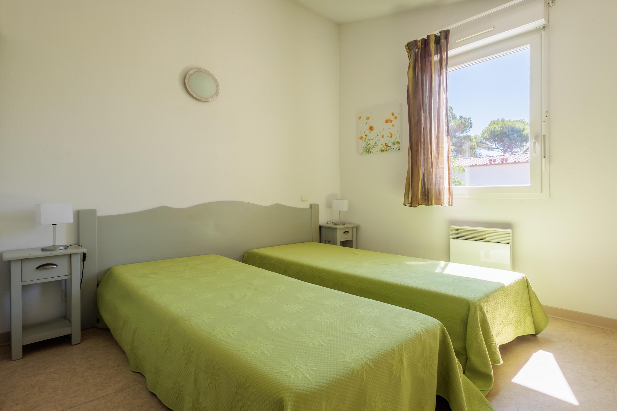 Bed Room