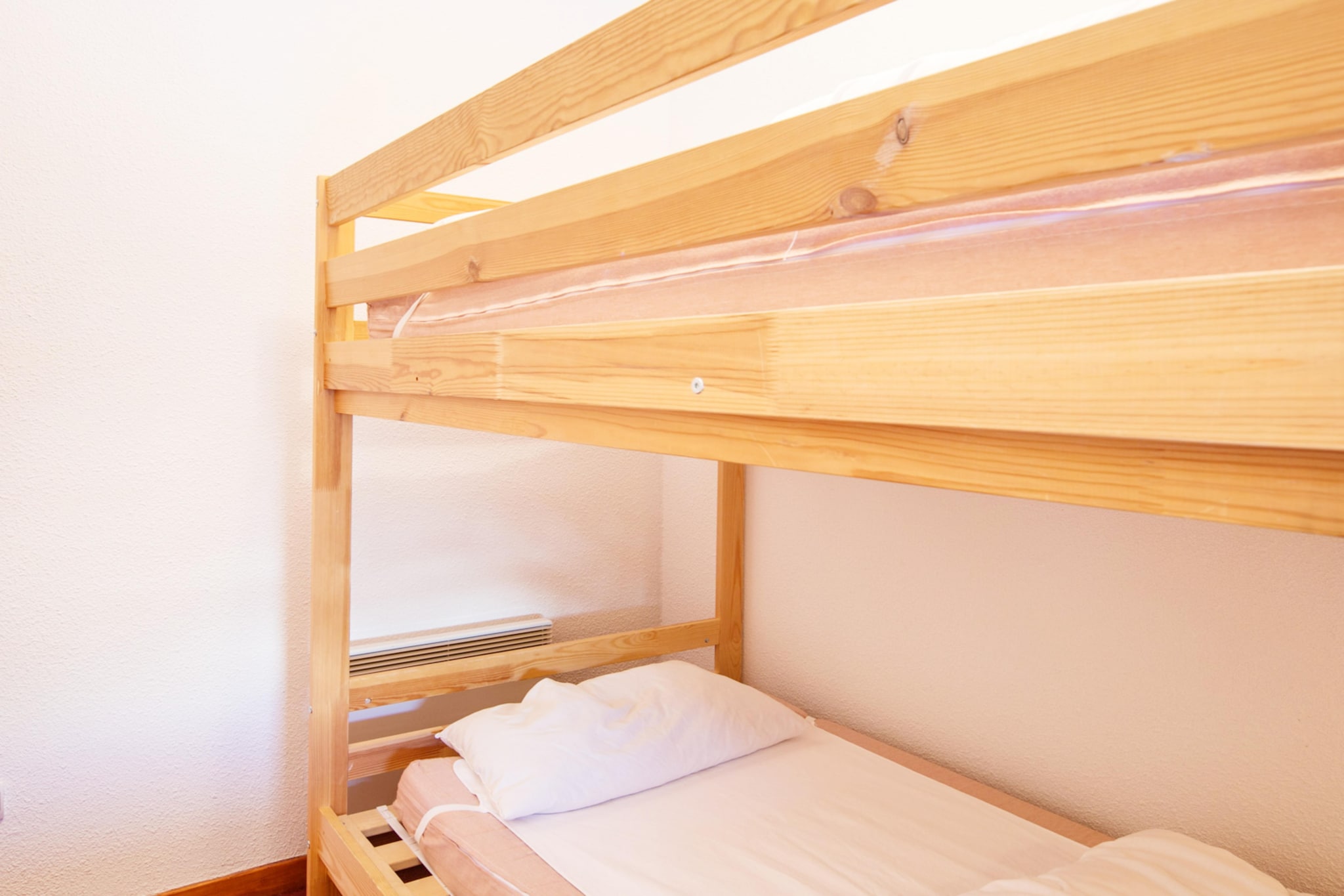 Les Chalets de la Ramoure - Appartement 2 piÃ¨ces avec coin nuit 6 personnes - Slaapkamer