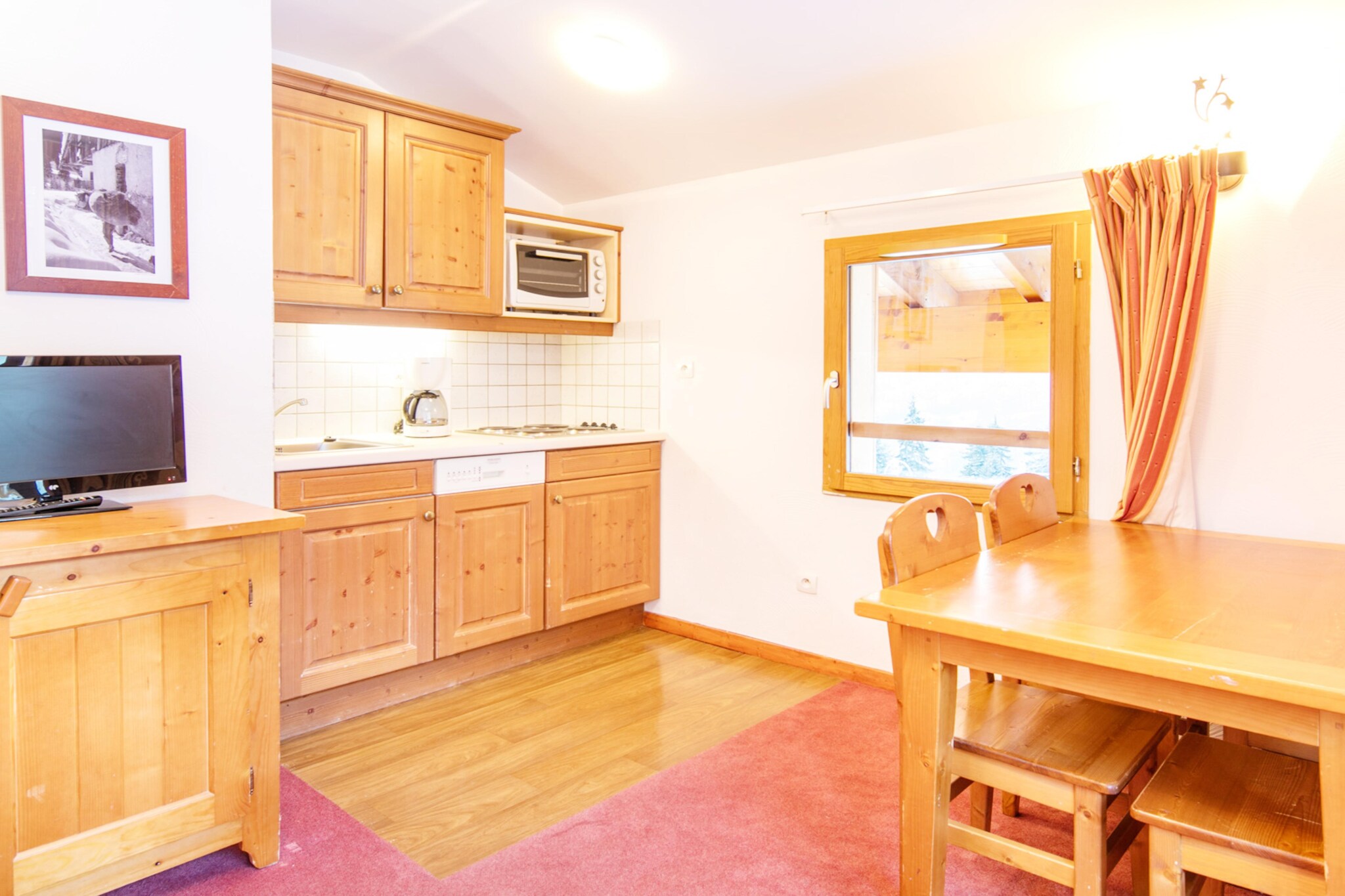 Les Chalets de la Ramoure - Appartement 2 piÃ¨ces avec coin nuit 6 personnes - Keuken