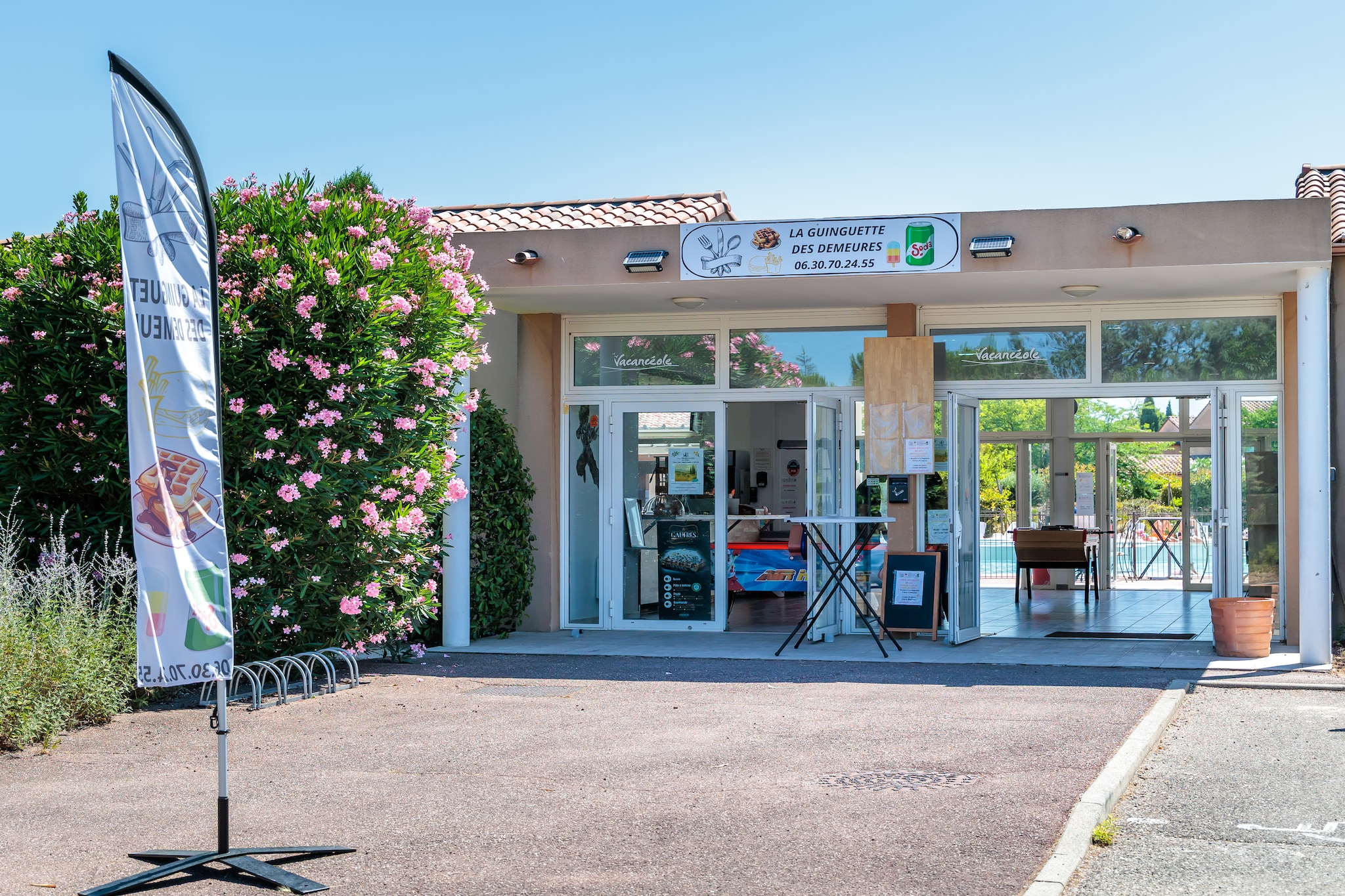 Exterior Summer