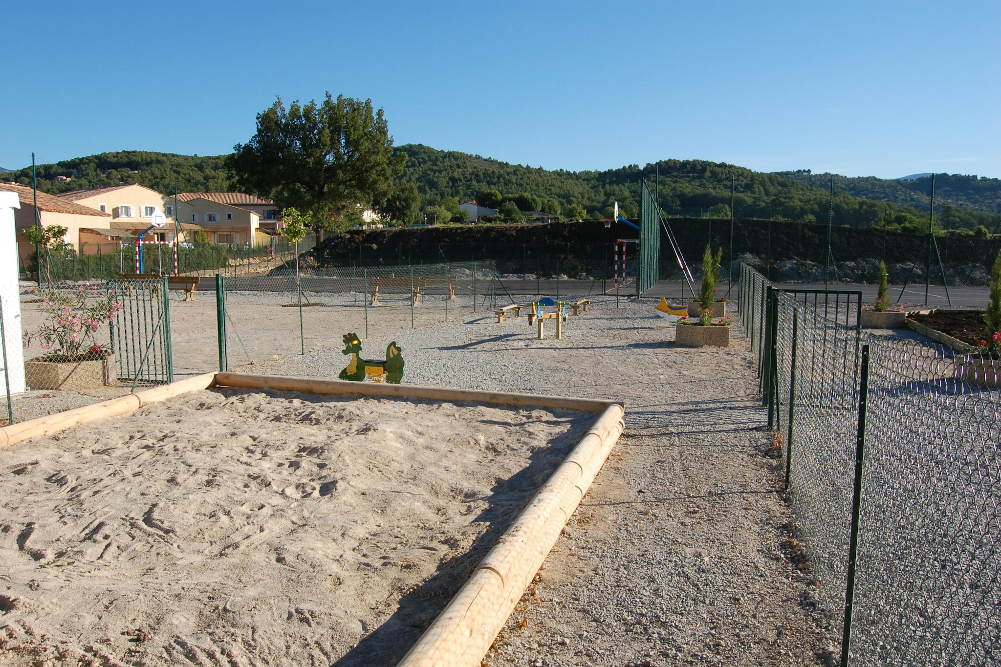 RÃ©sidence VacancÃ©ole Les Bastides de Fayence	Maison 3 piÃ¨ces 6 personnes supÃ©rieur - Faciliteiten