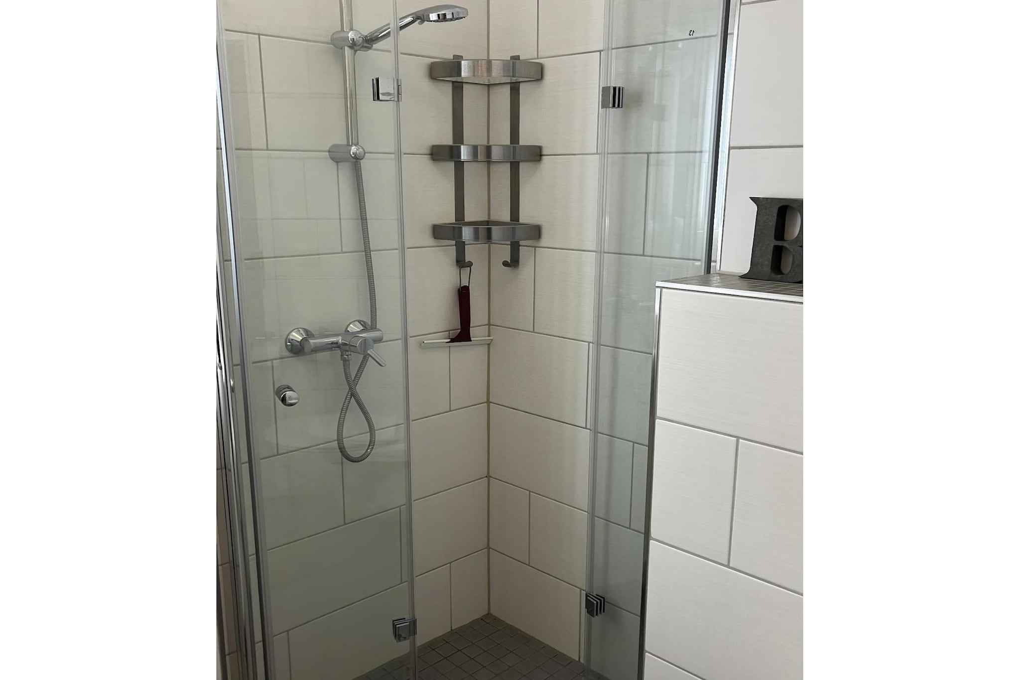 Ferienwohnung L36EG links - Badkamer