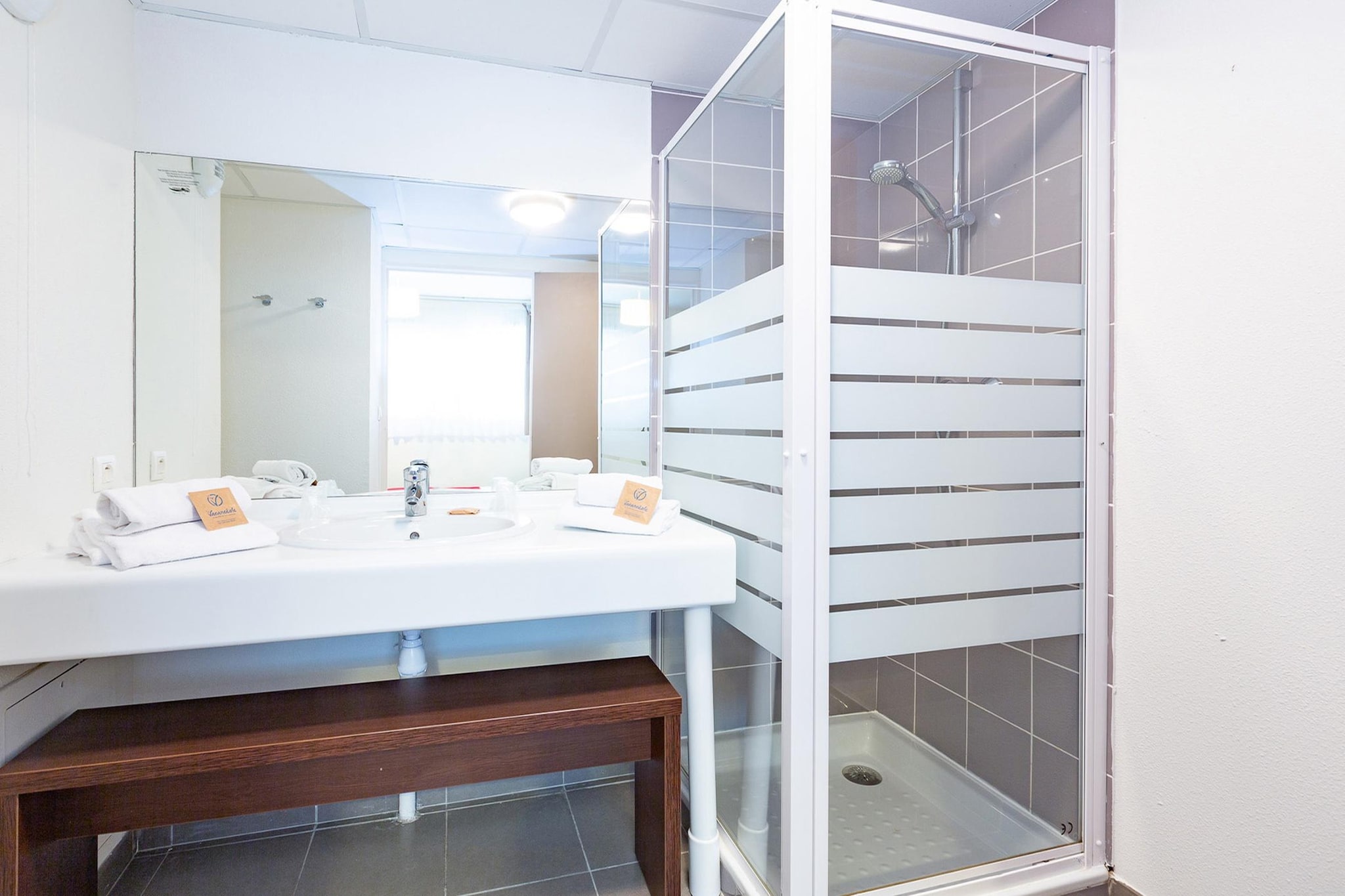 Les Chambres de la Baie Chambre 2 personnes Twin - Badezimmer
