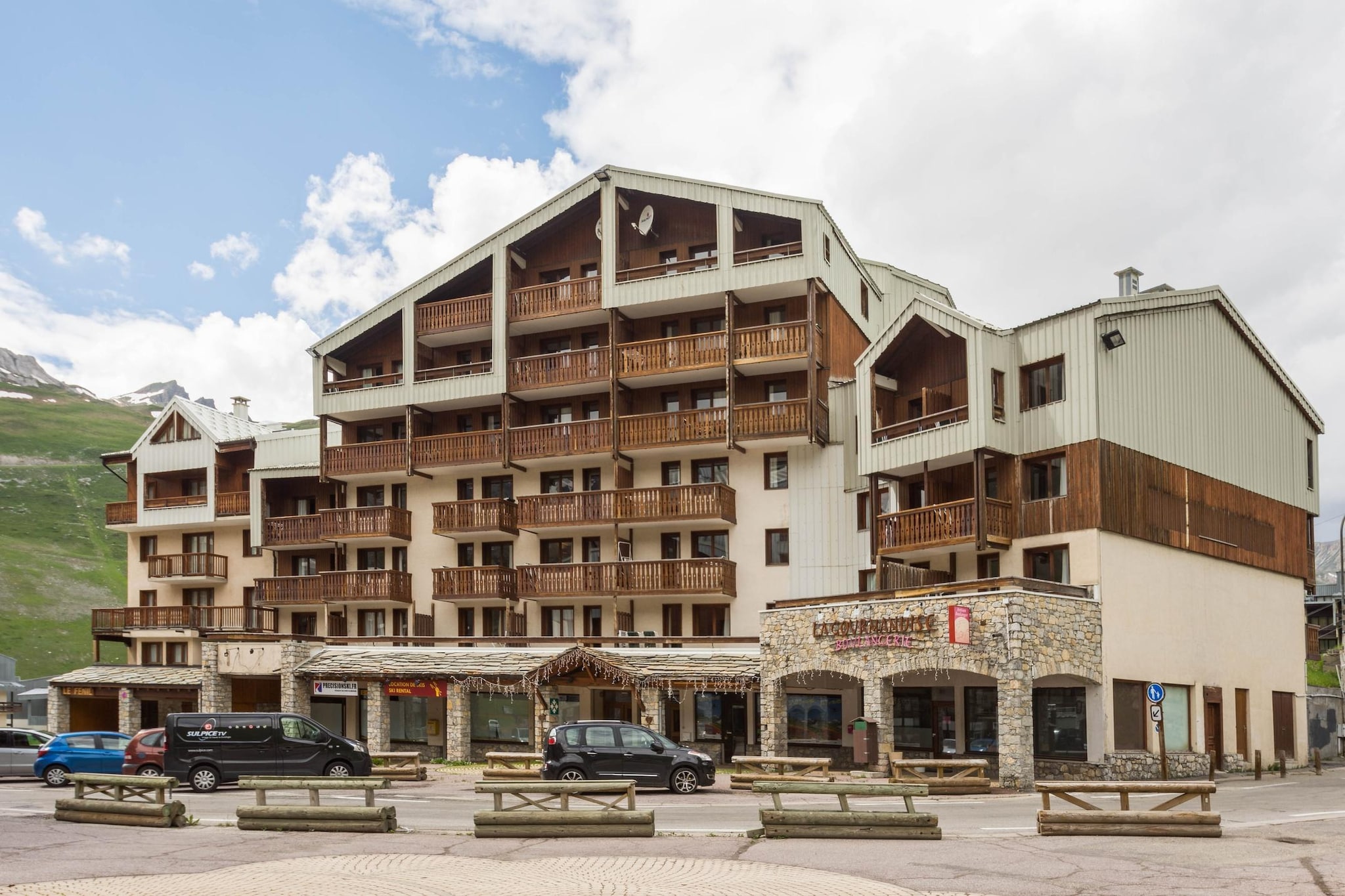 Le Borsat IV-Appartement 2 piÃ¨ces avec coin nuit 6 personnes - Buitenkant zomer