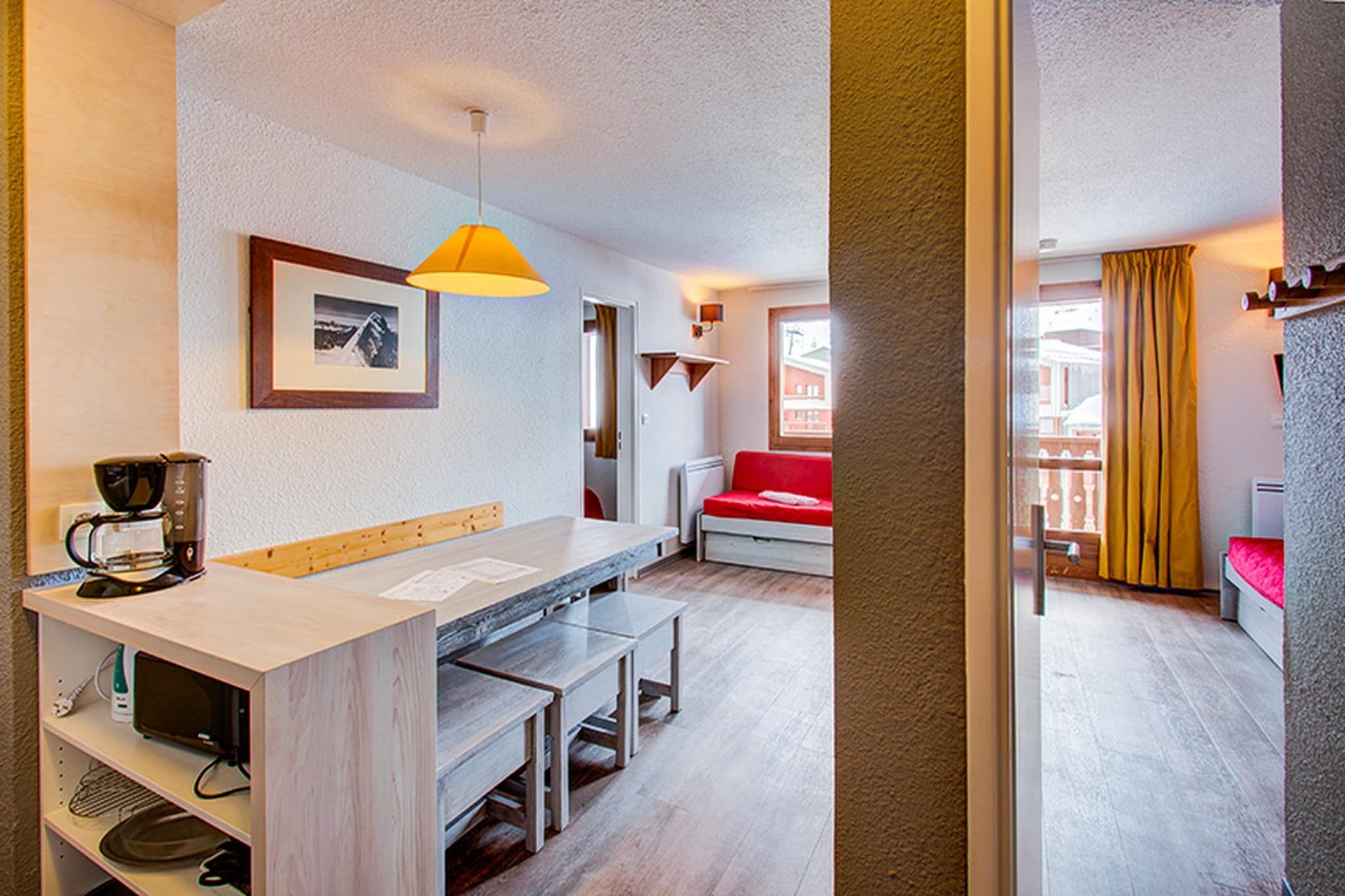 Le Borsat IV-Appartement 2 piÃ¨ces avec coin nuit 6 personnes - Overloop