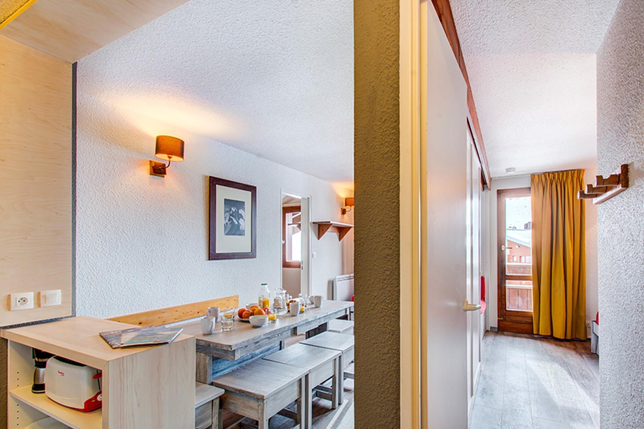 Le Borsat IV-Appartement 2 piÃ¨ces avec coin nuit 6 personnes - Eetkamer