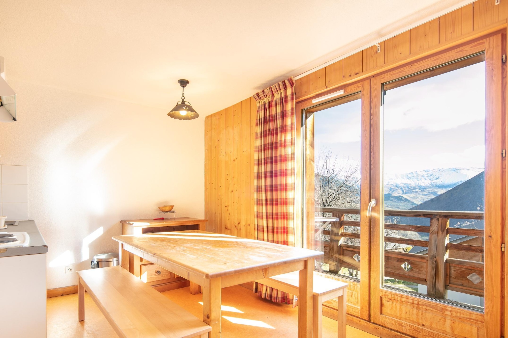 RÃ©sidence Le Hameau de l'Alpage	Appartement 3 piÃ¨ces 6 personnes - Esszimmer