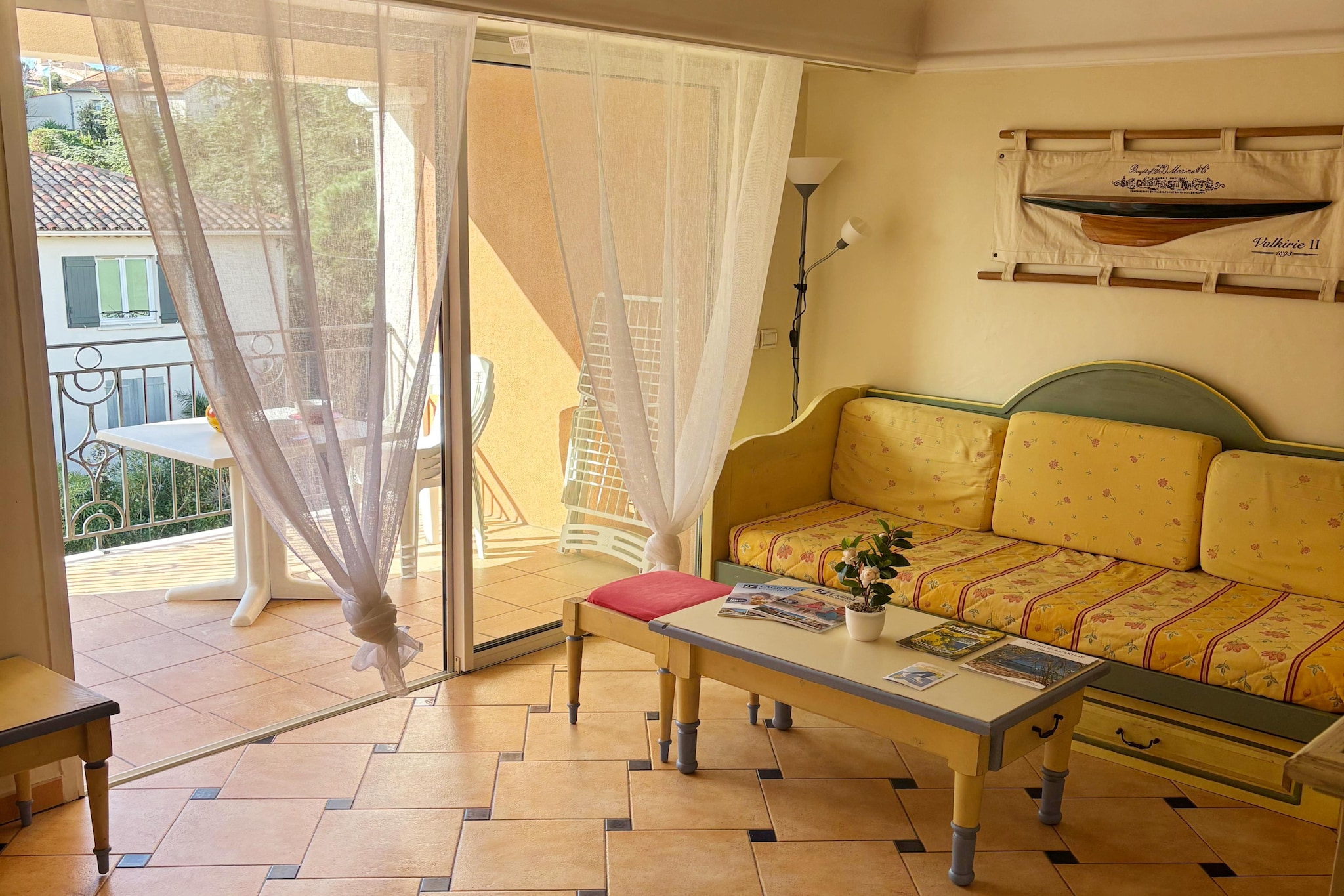 Résidence Lagrange Prestige Port Marine 2 bedroom alcove apt sleeps 8 OTA