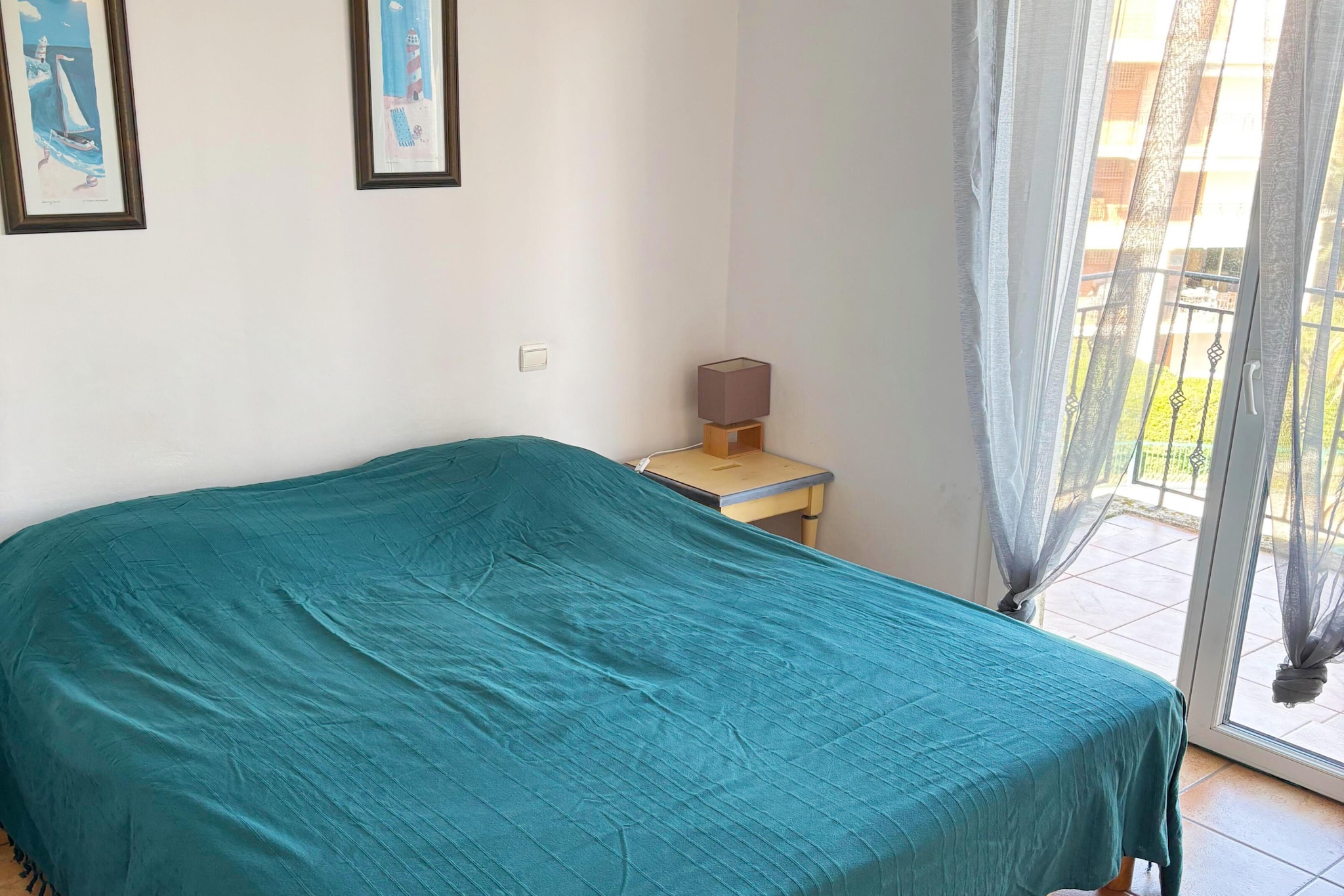 Résidence Lagrange Prestige Port Marine 2 bedroom alcove apt sleeps 8 OTA - Slaapkamer