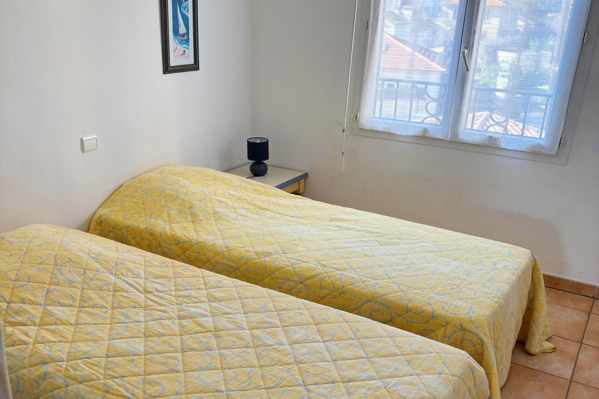 Résidence Lagrange Prestige Port Marine 2 bedroom alcove apt sleeps 8 OTA - Slaapkamer