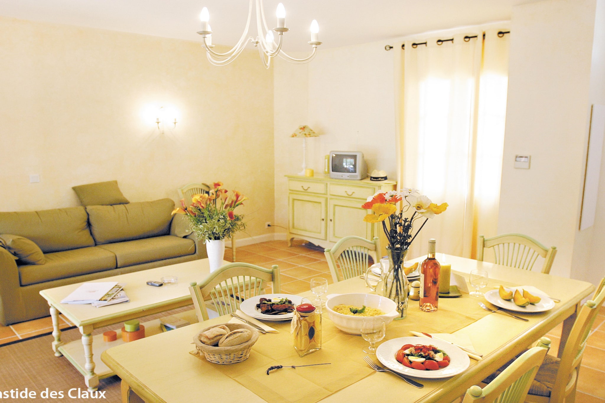 Résidence Lagrange Prestige Domaine de Fayence MAISONNETTE STUDIO 2 pers M.S2 OTA - Salle à manger