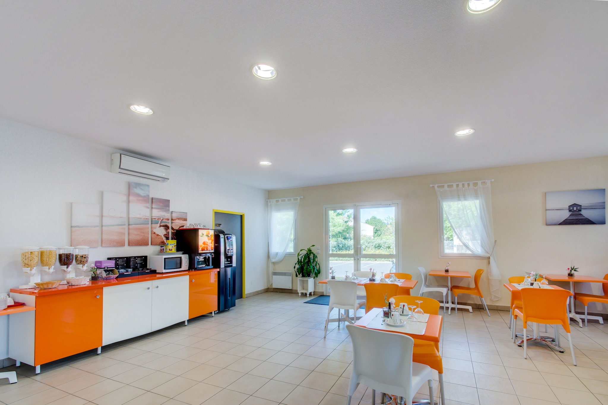Le Domaine d'EnsÃ©rune	Maison avec salon et coin nuit 4 personnes - Faciliteiten