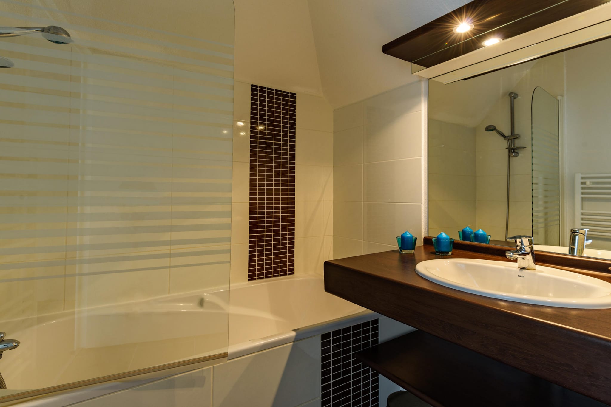 Cap Green 1 bedroom apartment sleeps 4 OTA - Salle de bain