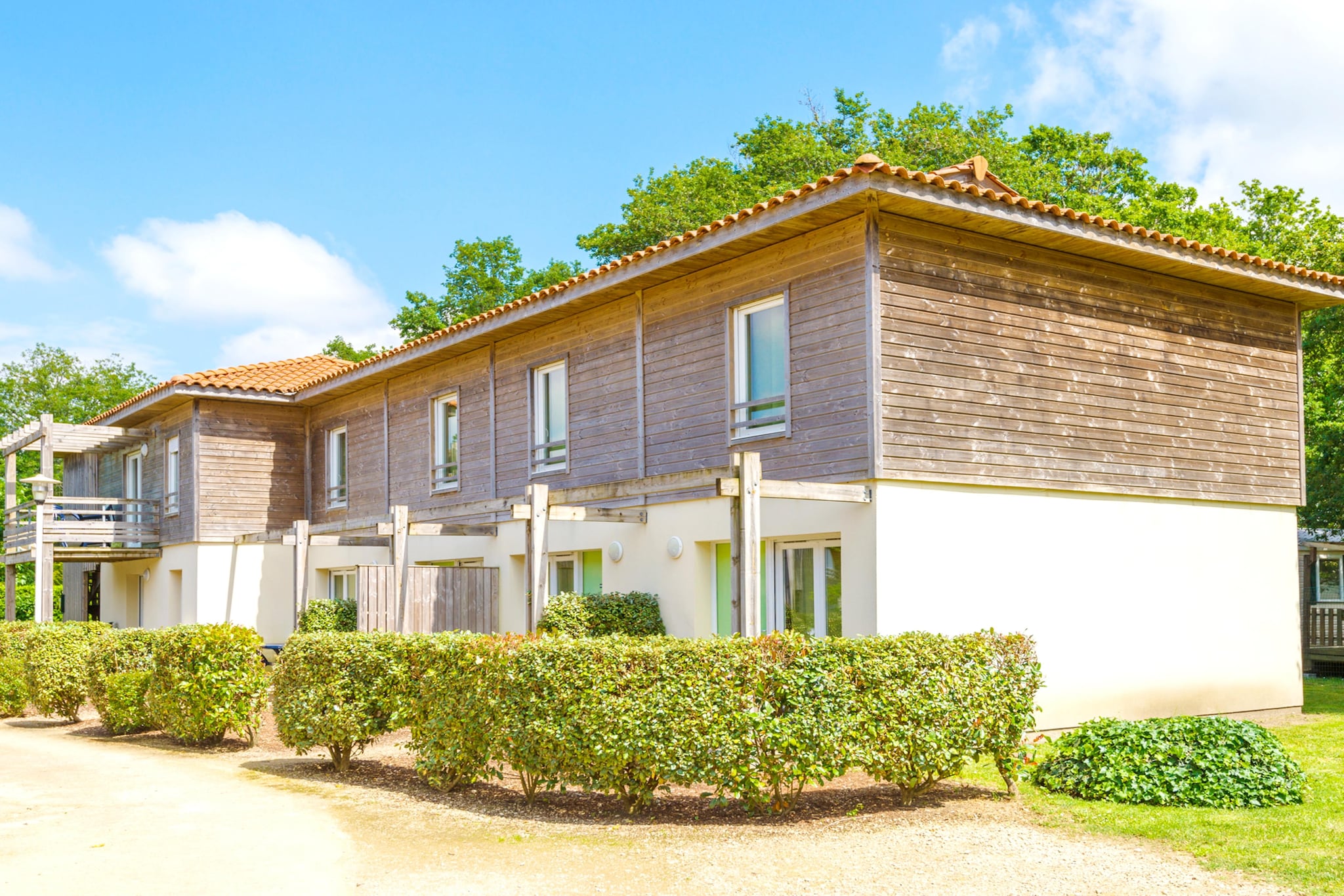 Les Terrasses du Lac One Bedroom Cabin Apartment 6 adults OTA