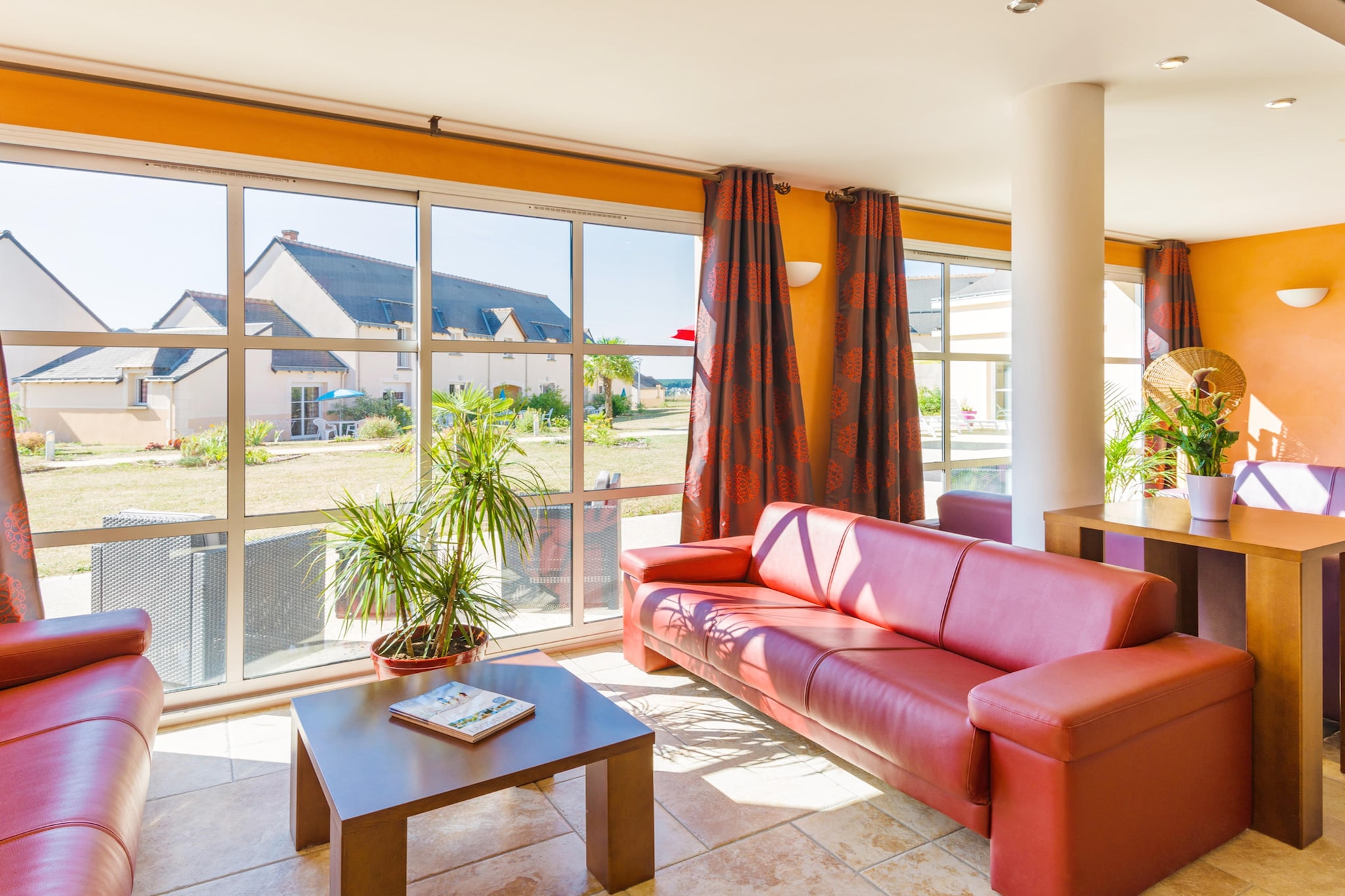 Les Jardins Renaissance Small house 4 people OTA - Woonkamer