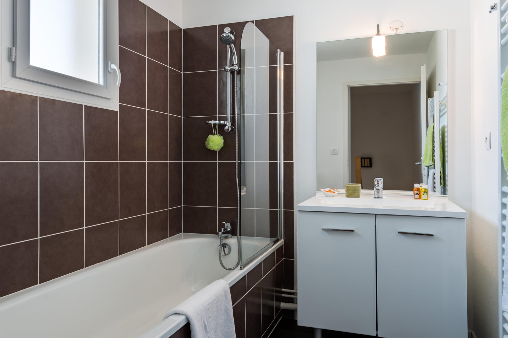 Le Village de la Mer Maisonette with Alcove (6 Adults) OTA - Salle de bain
