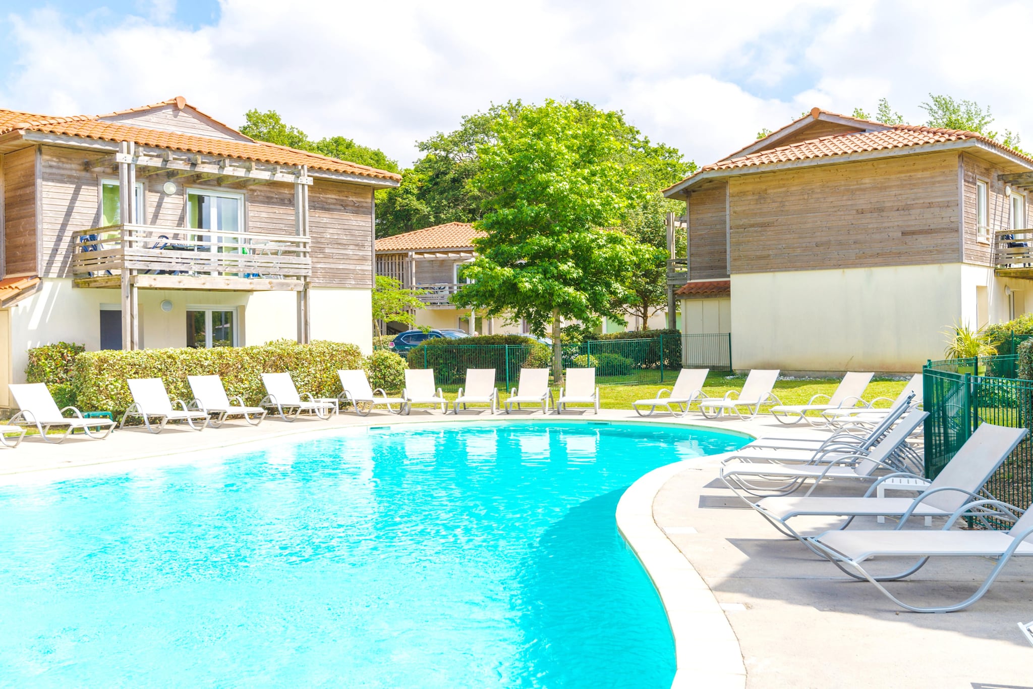 Les Terrasses du Lac One Bedroom Apartment 4 adults OTA - Swimming pool