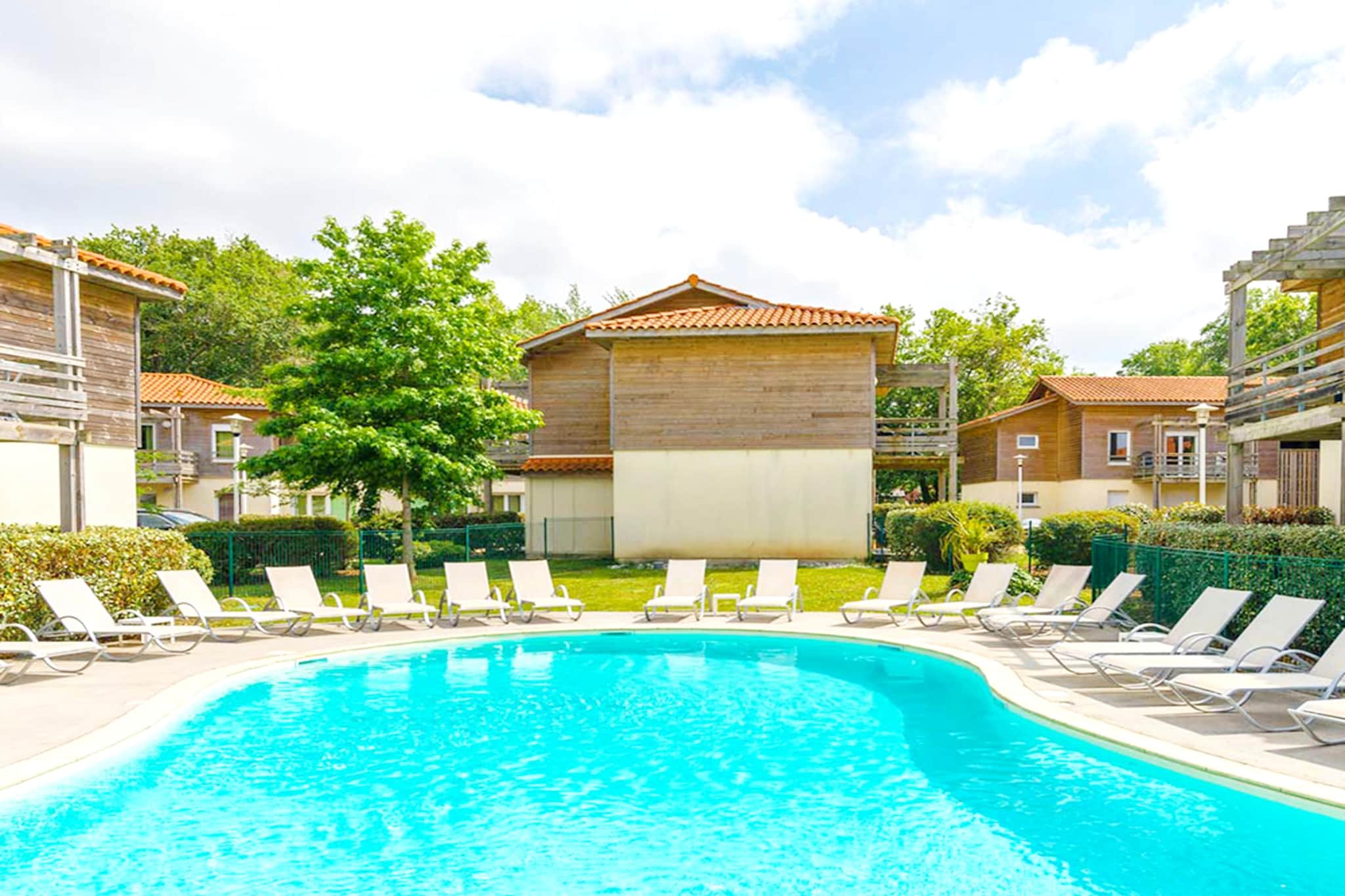 Les Terrasses du Lac One Bedroom Apartment 4 adults OTA - Swimming pool