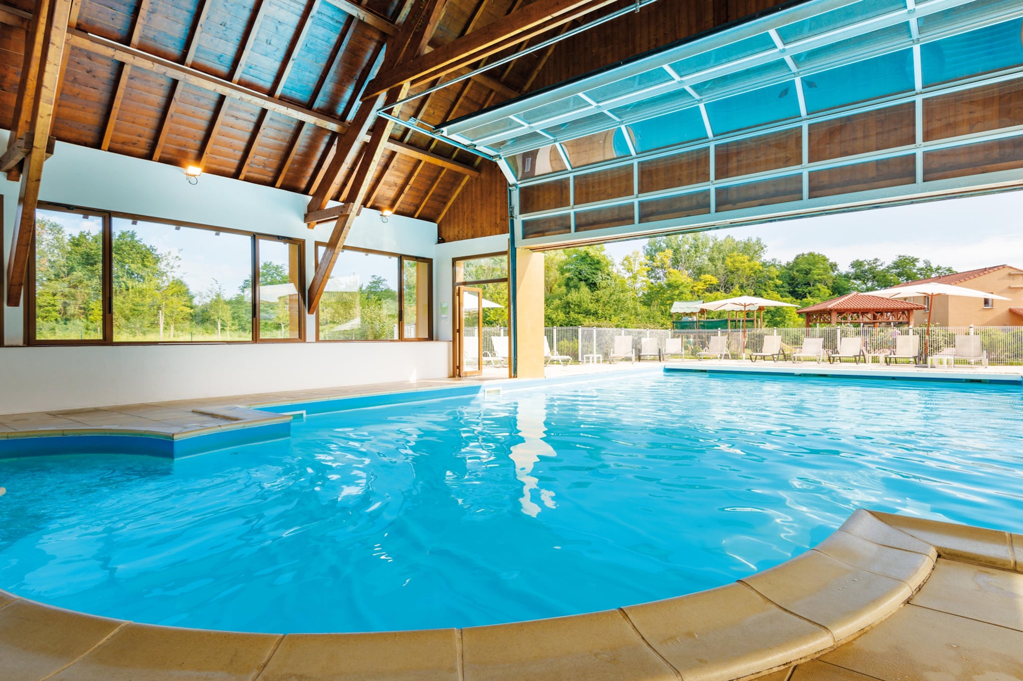 Le Clos des Vignes 2-Room Apartment 4 pax OTA - Schwimmbad