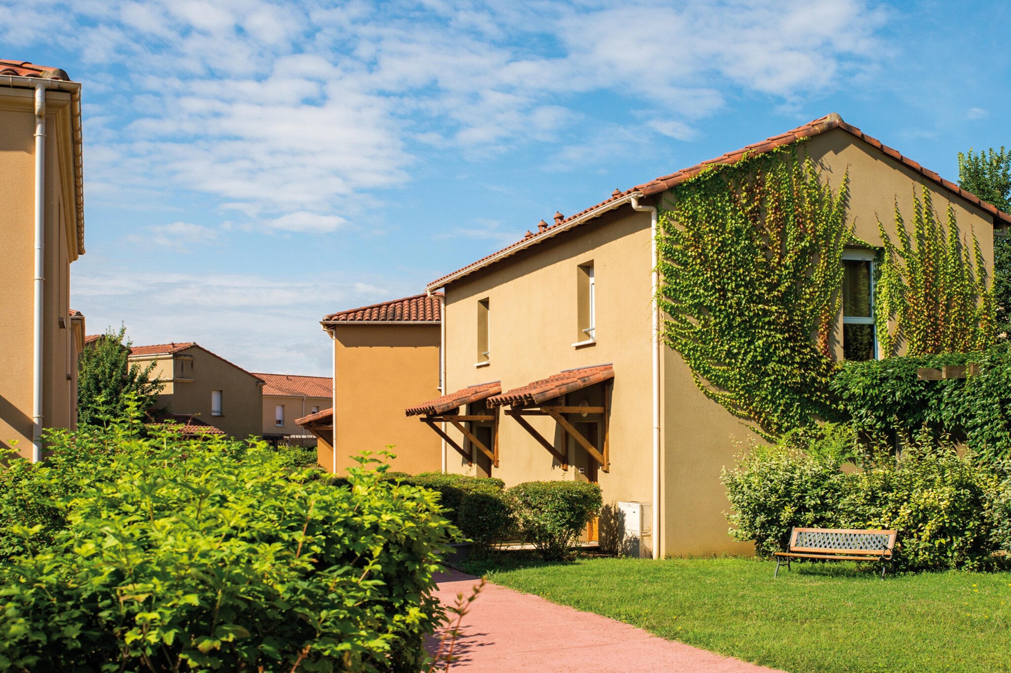 Le Clos des Vignes Duplex House (6 adults) OTA - Außenbereich Sommer