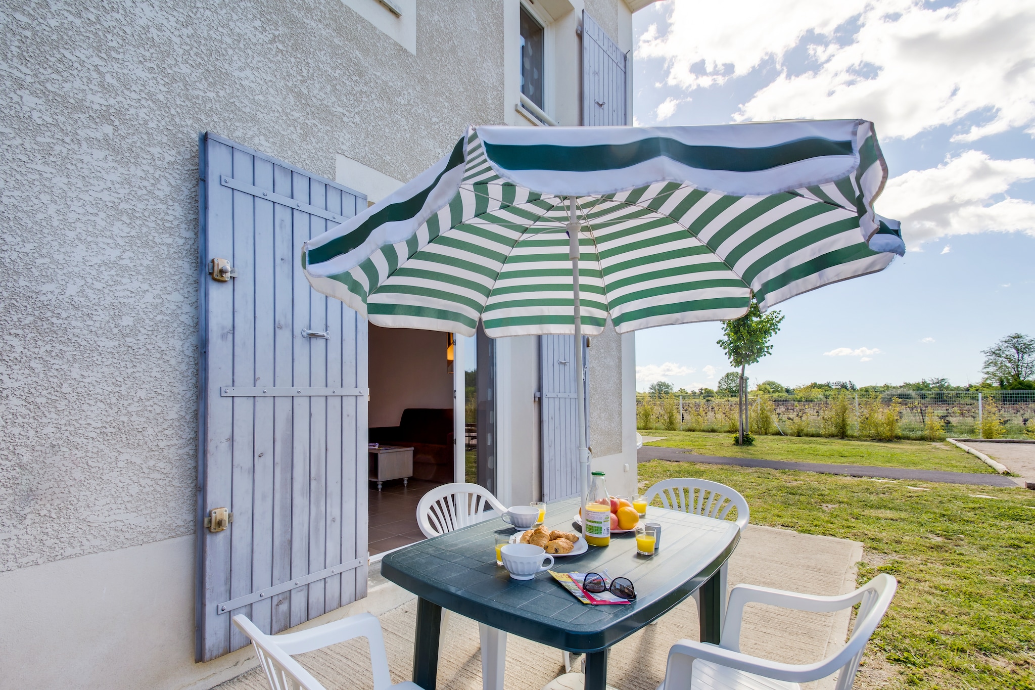 Le Domaine d'EnsÃ©rune	Maison 3 piÃ¨ces 6 personnes - Terrasbalkon