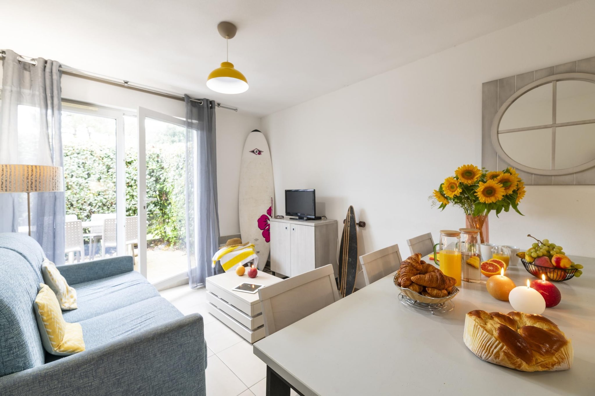 Les Carrelets 3 BEDROOM SPLIT-LEVEL APT - Woonkamer