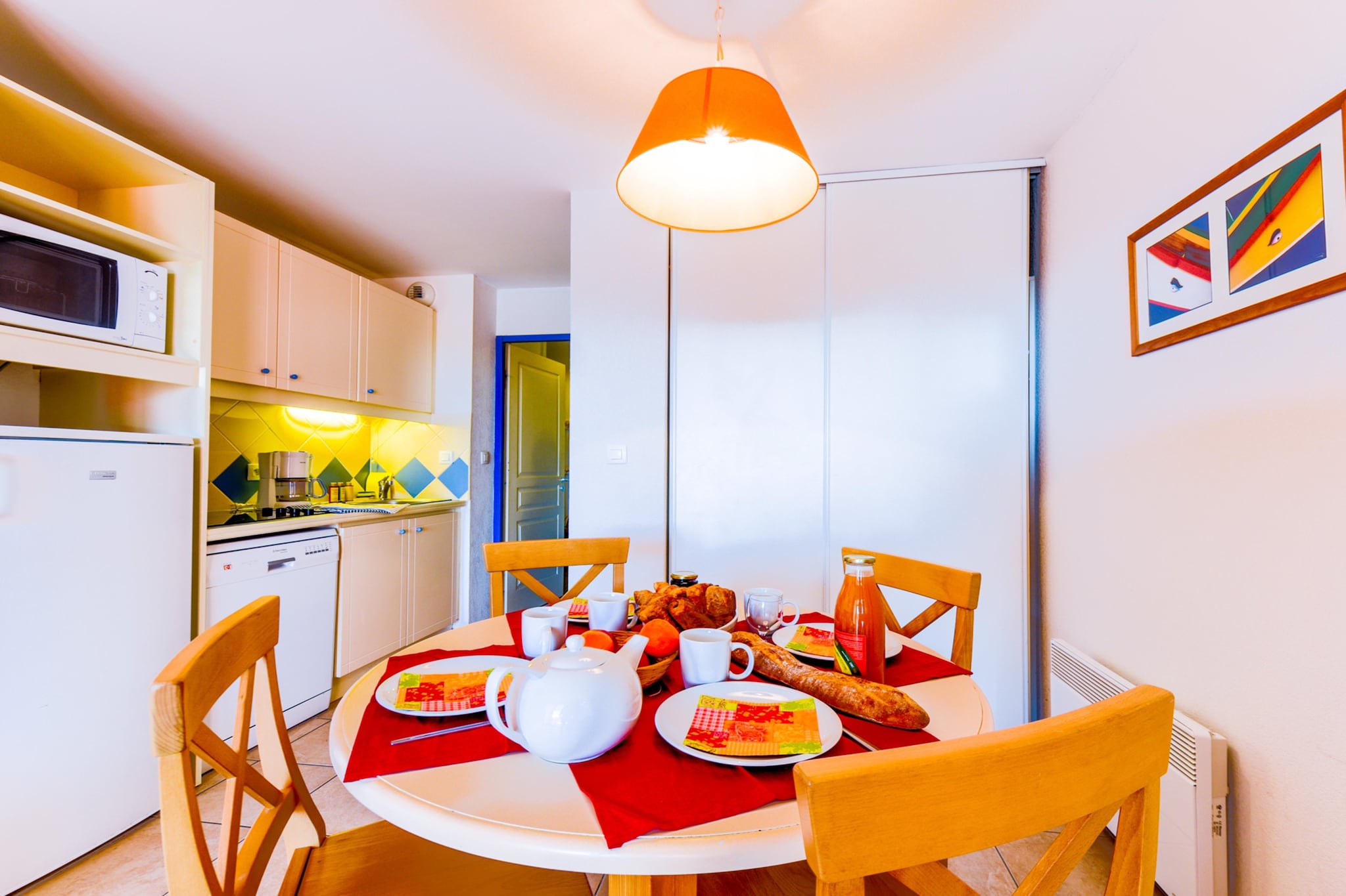 Lagrange Vacances Catalana Studio 4 pers. - Salle à manger