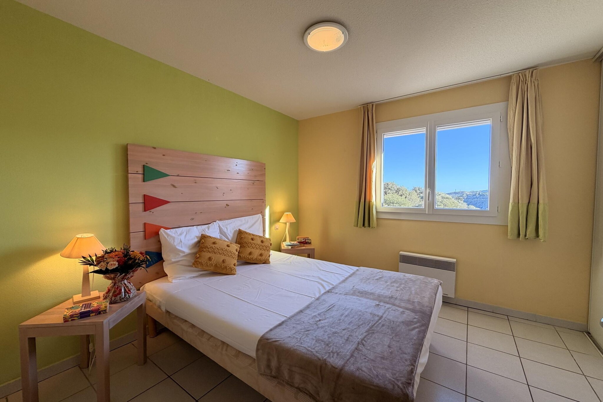 Bed Room