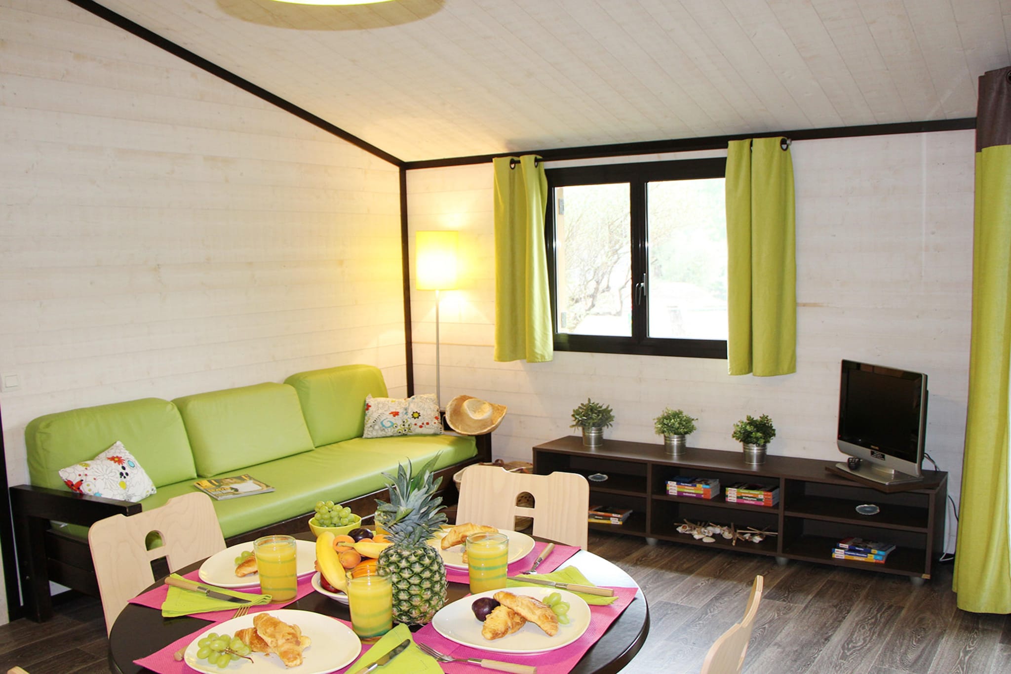 Les Cottages Varois COTTAGE 4/6 pers OTA