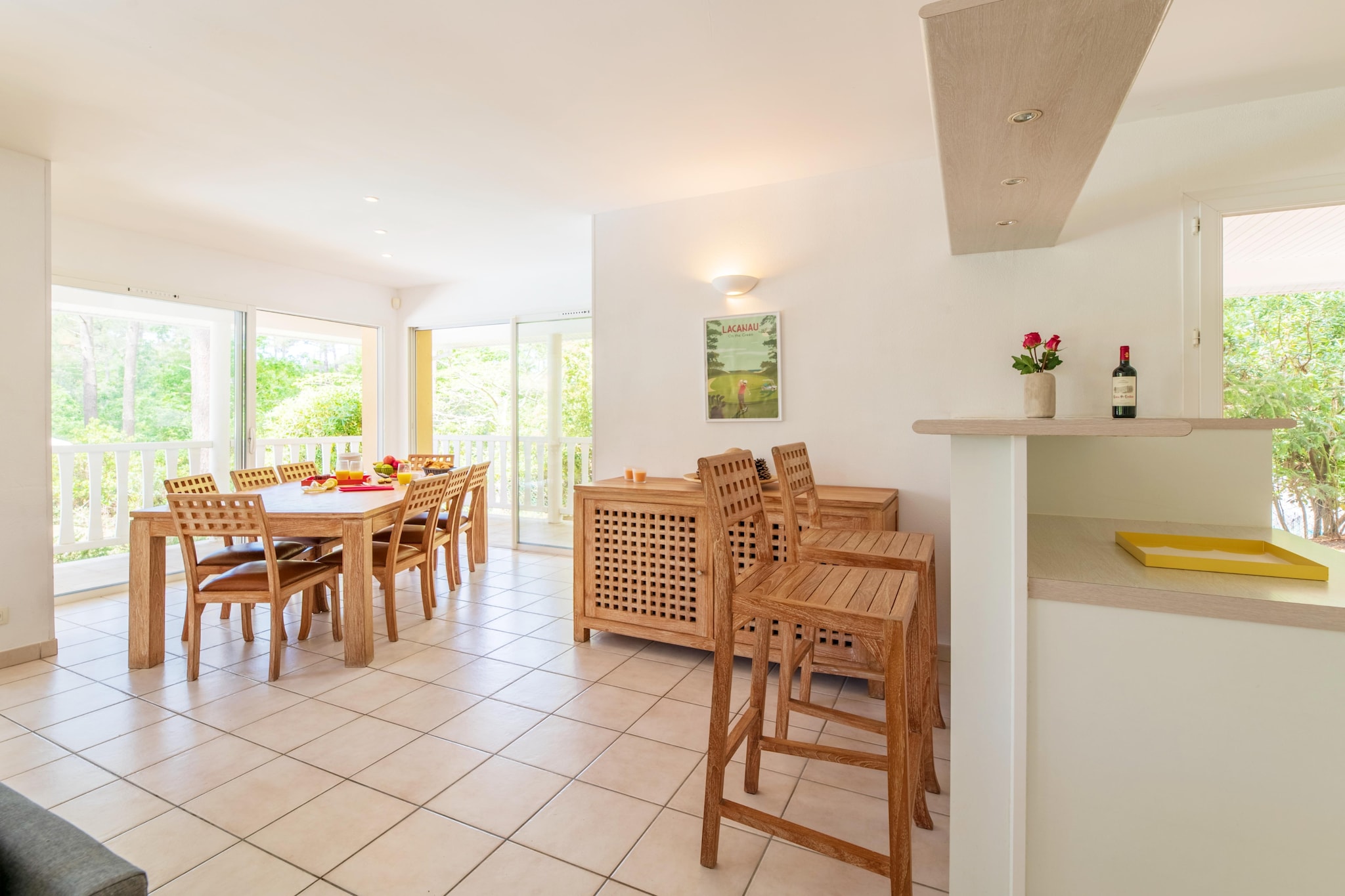 Eden Parc Golf Villa sleeps 10 with pool OTA - Eetkamer