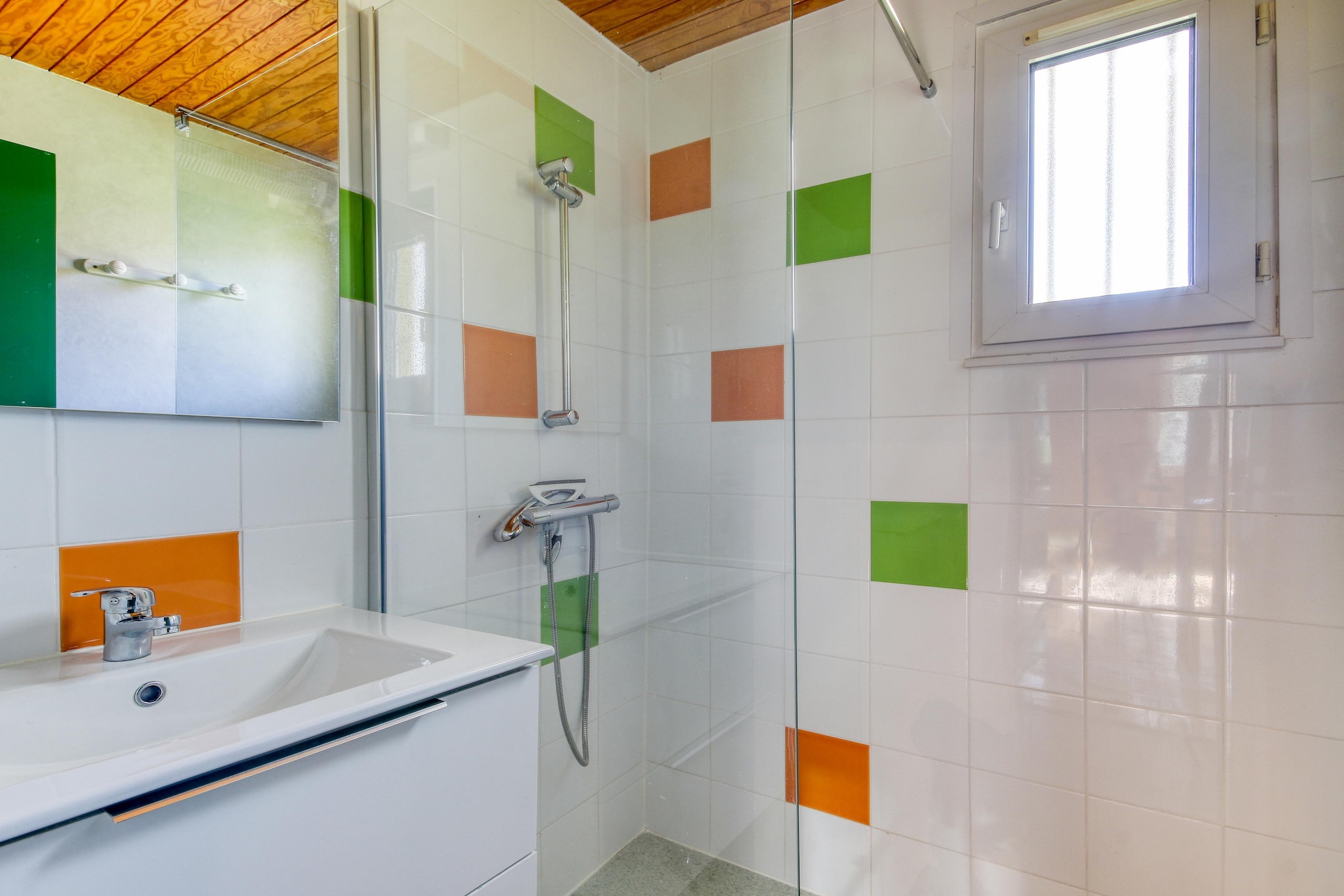Les Chalets de la Chazotte	Chalet 3 piÃ¨ces 5personnes - Badkamer