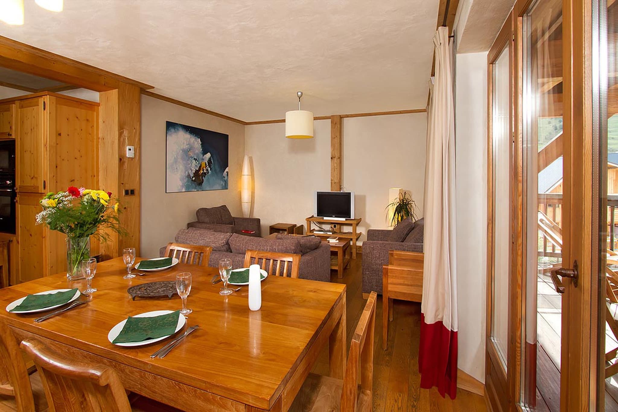 RÃ©sidence Cortina Appartement 2 piÃ¨ces avec coin nuit 4 personnes - Eetkamer