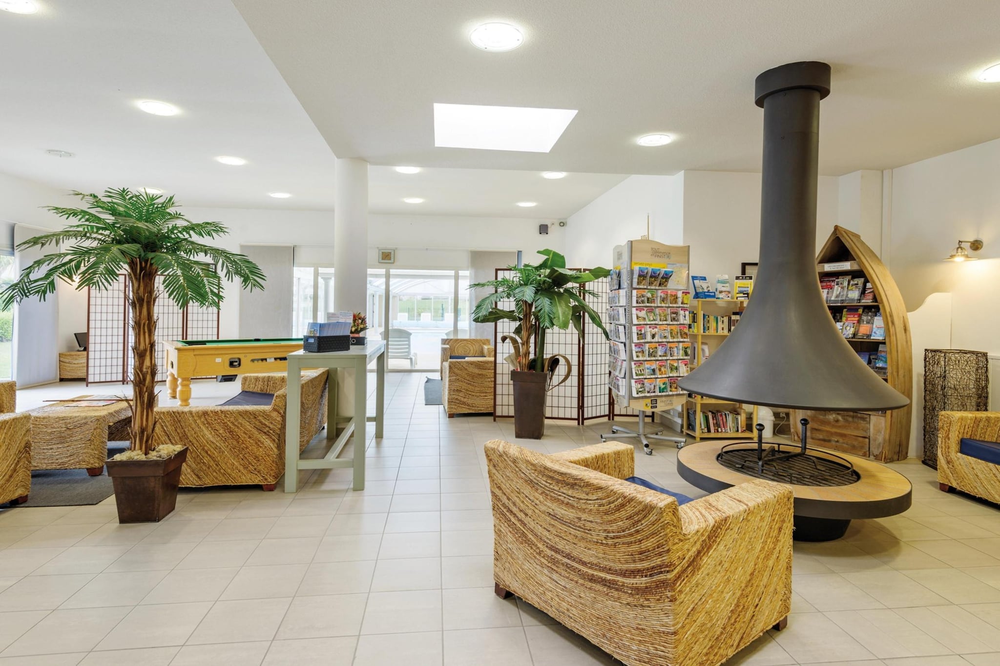 Le Hameau de Peemor Pen Villa duplex 8 pax OTA - Hal-ontvangst