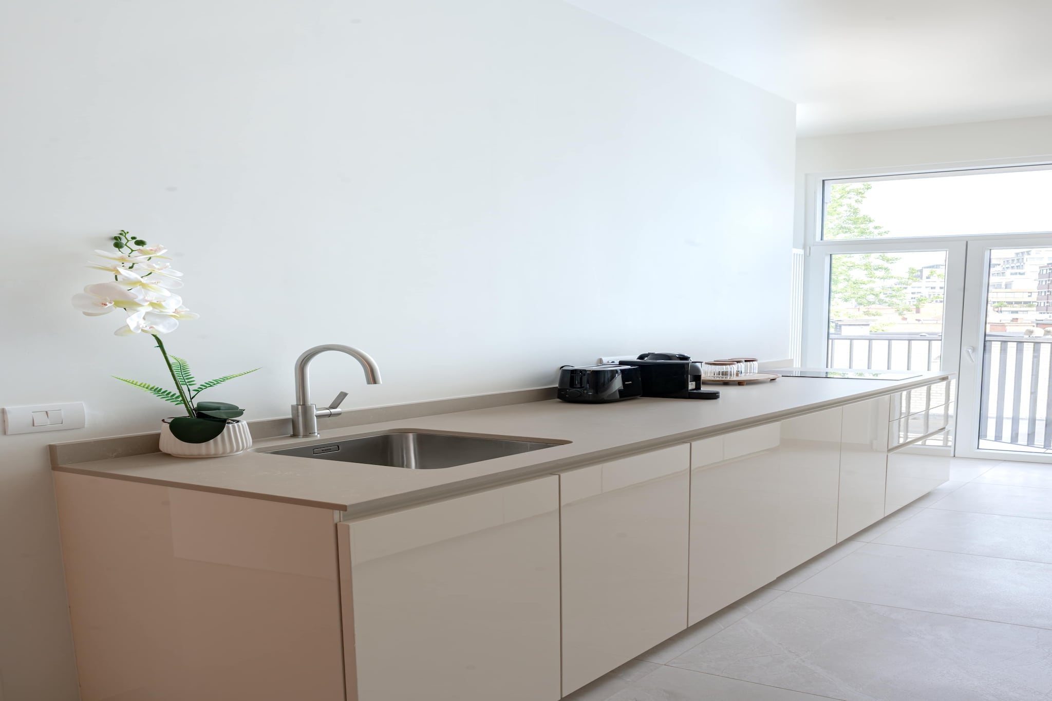 One Lux Stay 2BR/ 2BA Antwerp near Central Station - Cuisine