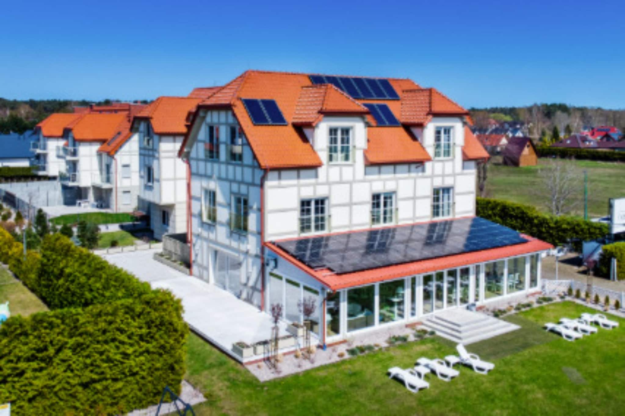 Exterior Summer