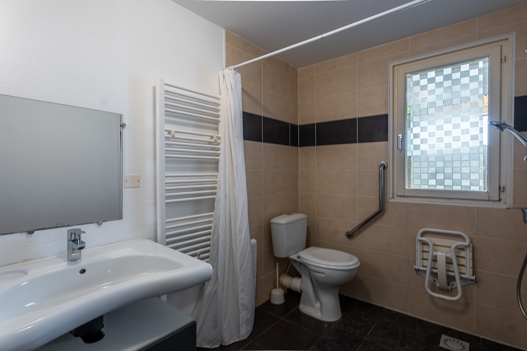 Rives du Lac N°4 - 3P5 - Badkamer