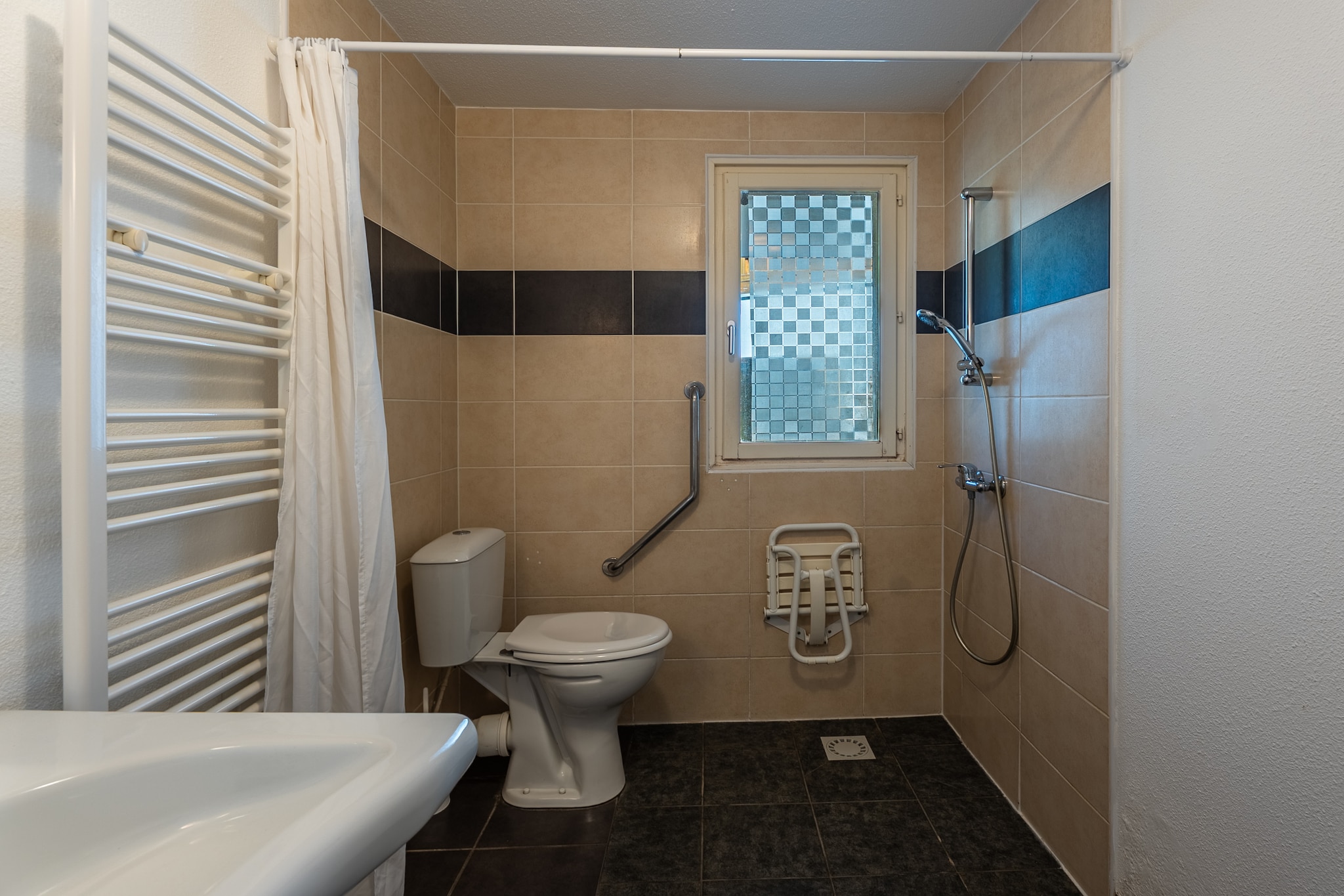 Rives du Lac N°4 - 3P5 - Badkamer