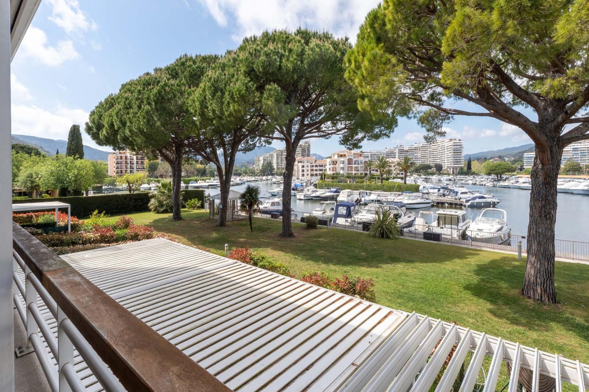Carre Marine N°109 - 2P4 - Terrasbalkon