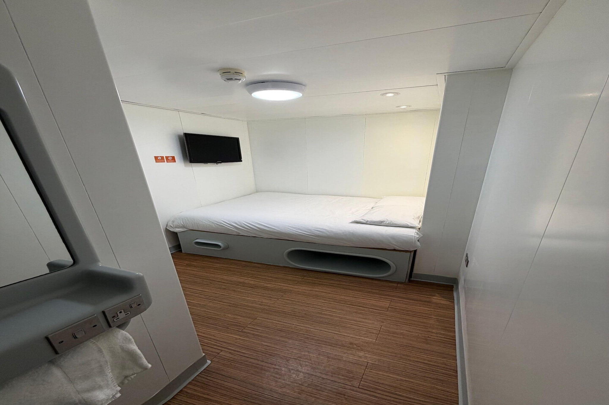 Standard Double Room - Slaapkamer