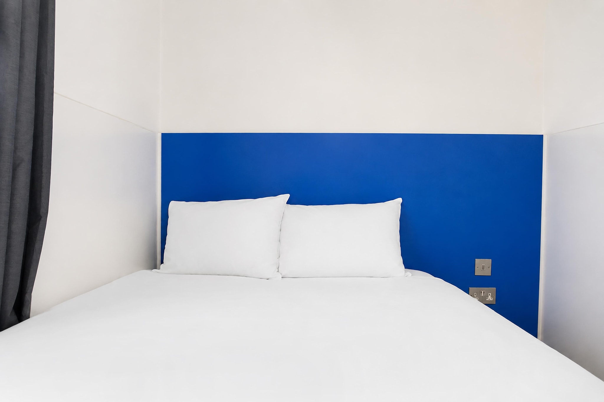 Compact Double Room - Slaapkamer